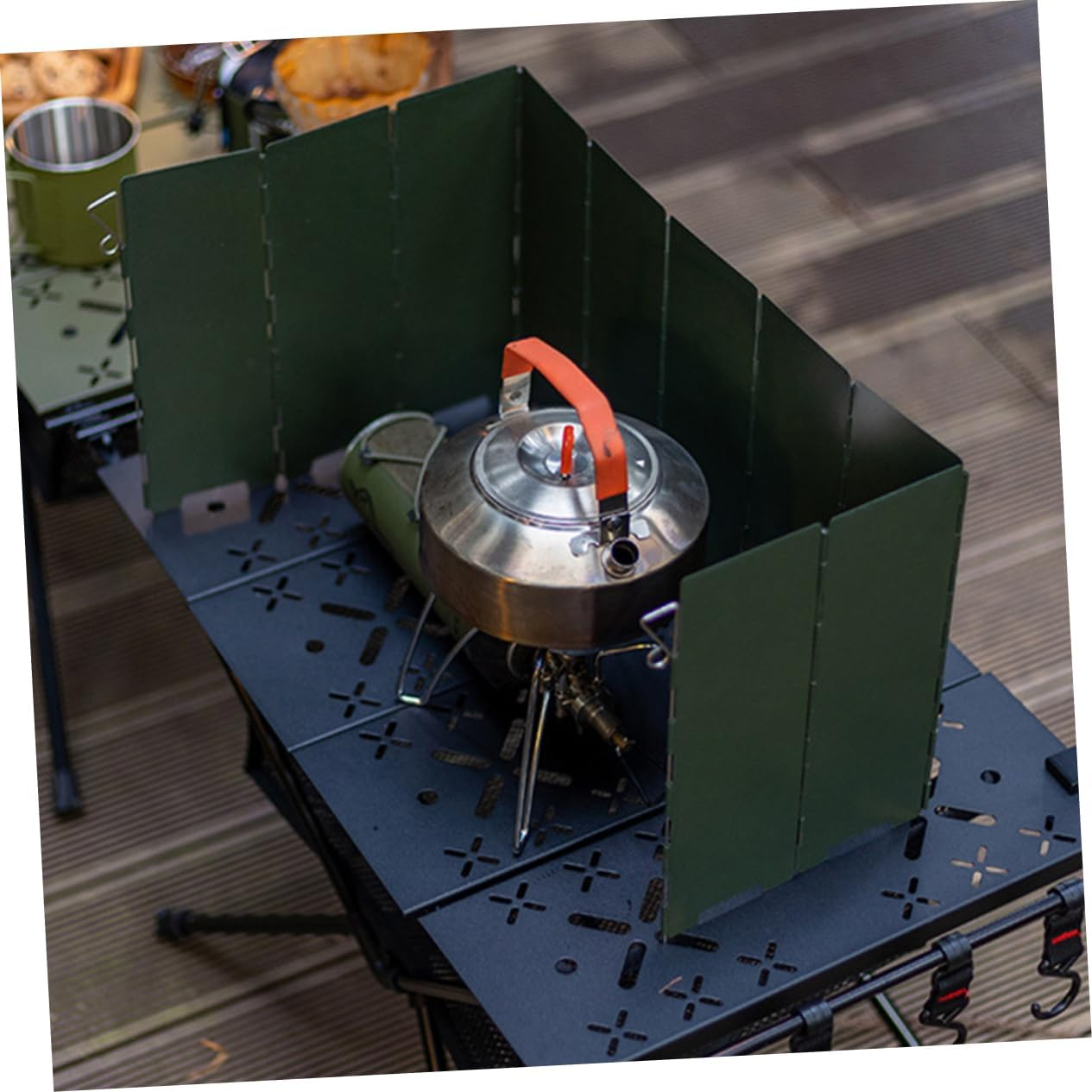 KOMBIUDA Portable Cassette Stove Windshield Outdoor Cooking Wind Guard Camping Windproof Tool image number 6