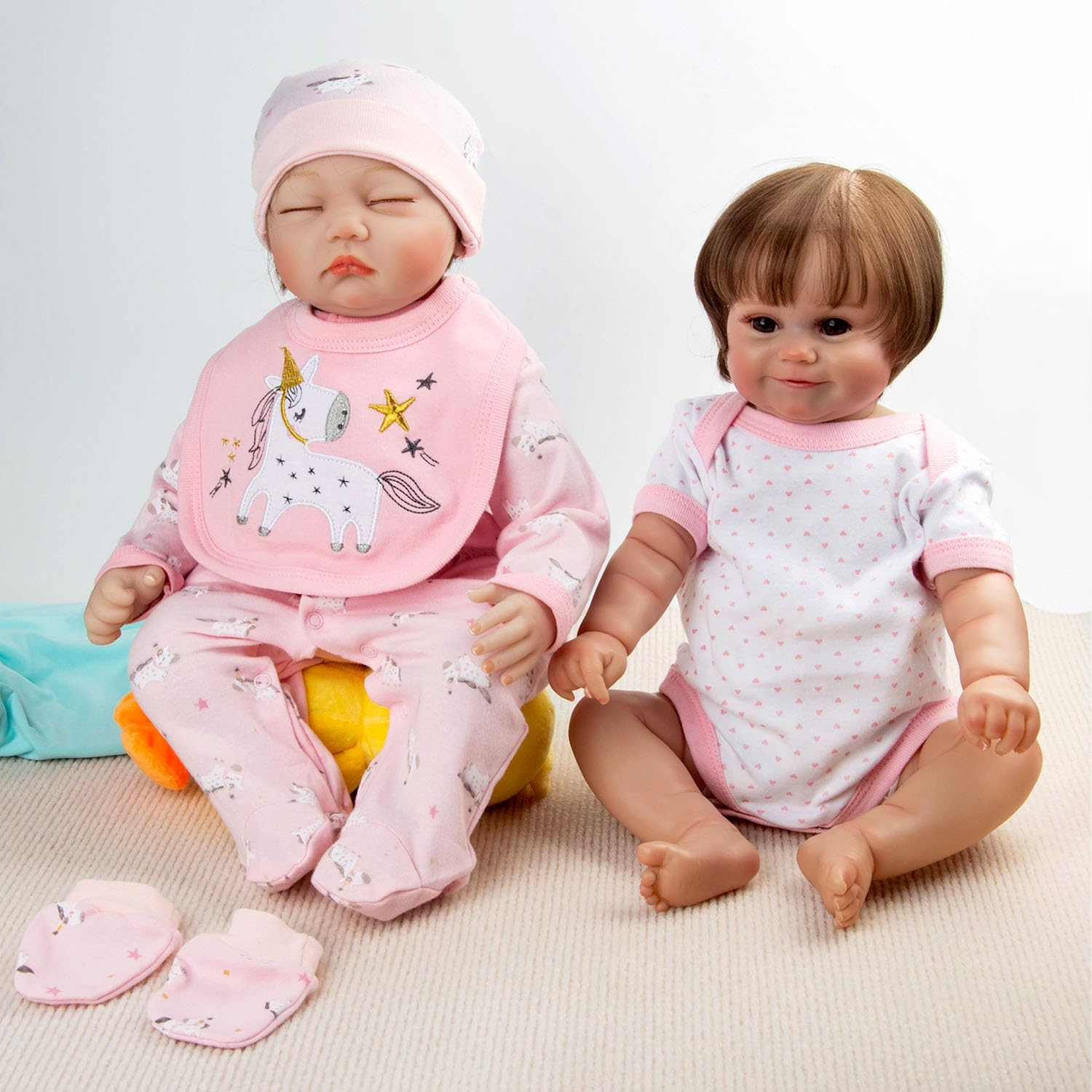 5 Pcs Reborn Baby Dolls Clothes for 17-22 Inch Girl Doll, Pink Newborn Doll Clothes + Hat and Bib Outfit Accessories Newest Design