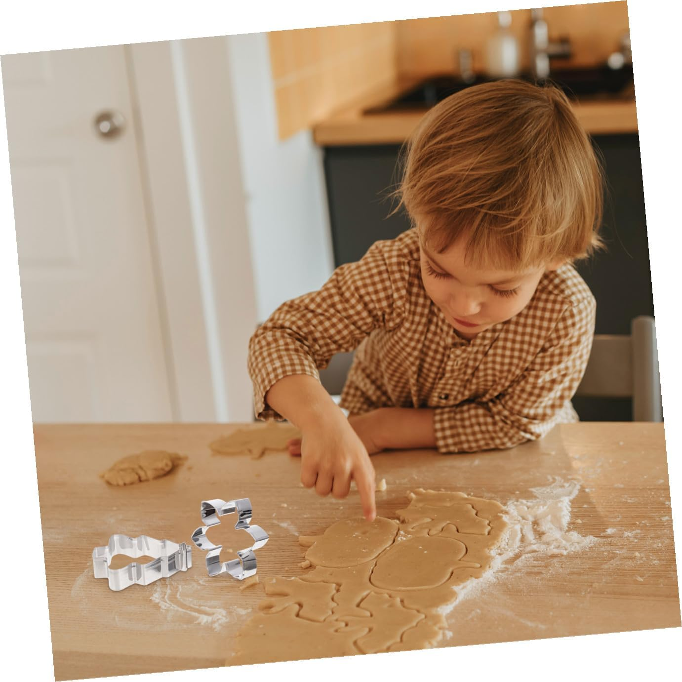 Amosfun 15Pcs Cookie Cutter Christmas Cartoon Baking Mold Stainless Steel DIY Cookie Cutter for Biscuits Baking Tool Christmas image number 1