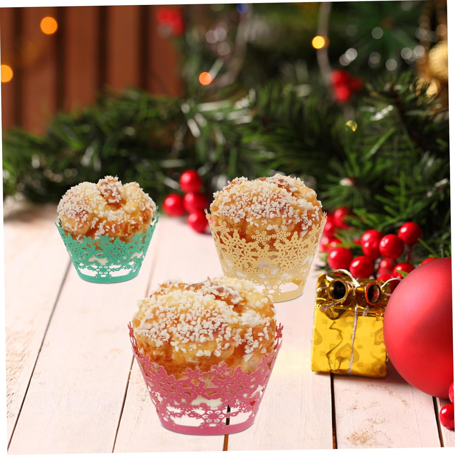 36Pcs Hollow-Out Snowflake Cake Wrappers Paper Cupcake Liners for Christmas Baking Cake Decorations image number 5