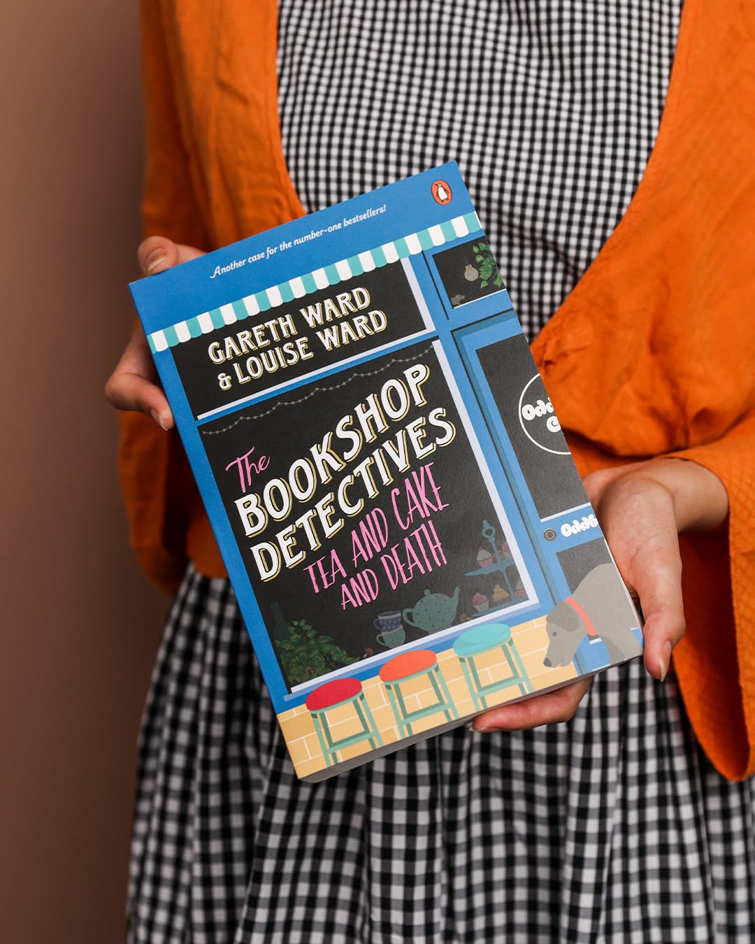 The Bookshop Detectives 2: Tea and Cake and Death image number 4