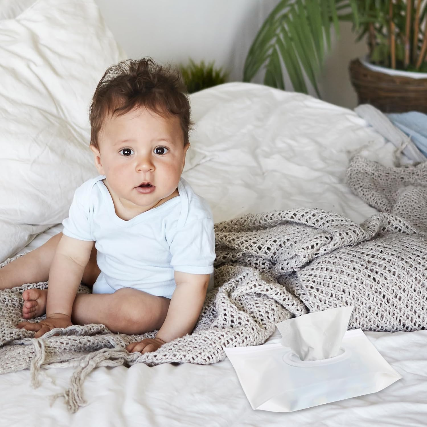 Reusable Wipes Pouch 2 Pack Portable Refillable Wipe Container, Waterproof and Dustproof Travel Wipes Case Baby Wipes Dispenser, Baby Wipe Holder Refillable for Travel (White & Gray) image number 5