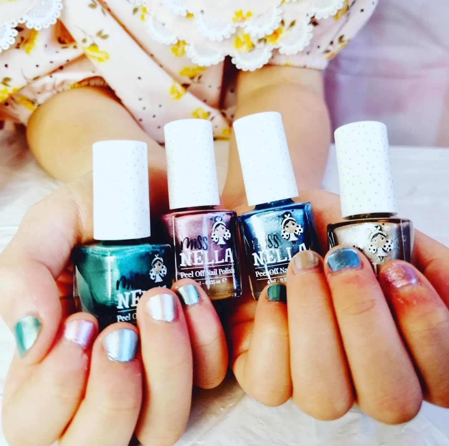 Miss Nella Magic Safari Glitter Nail Polish Set of 4: Pink, Red, Purple & Blue, Peel-Off Nail Polish Especially for Children, Peel-Off Formula, Non-Toxic, Water-Based and Odourless (Dino) image number 6