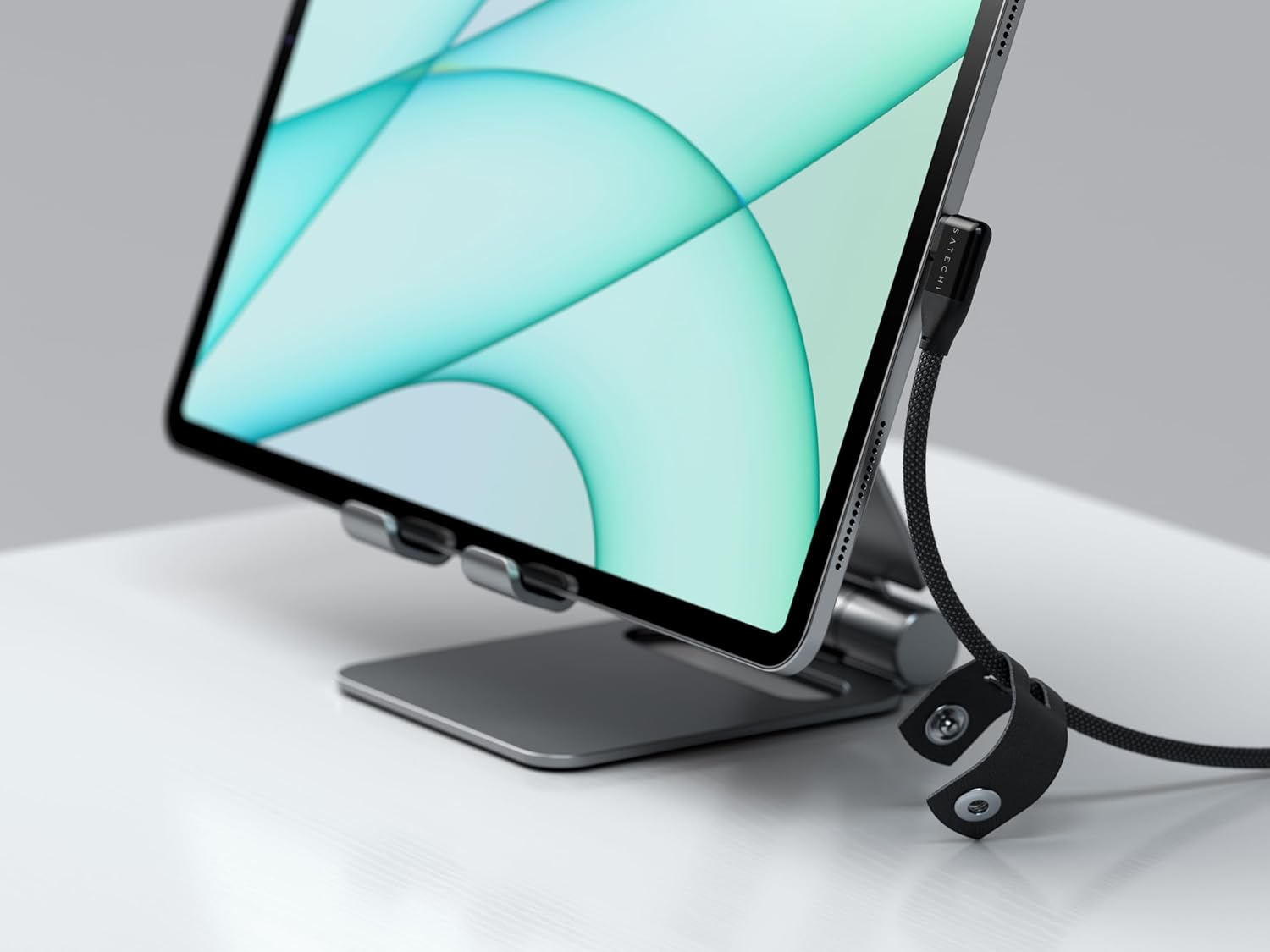 Satechi Right Angle USB-C to USB-C Cable, 90 Degrees, 240W PD, 20Gbps Transfer Speed, 4K/60Hz Video Output, 1M/3.3Ft Length, Braided, for Iphone 16, Macbook, Ipad, Galaxy S25, Laptops and More, Black image number 2