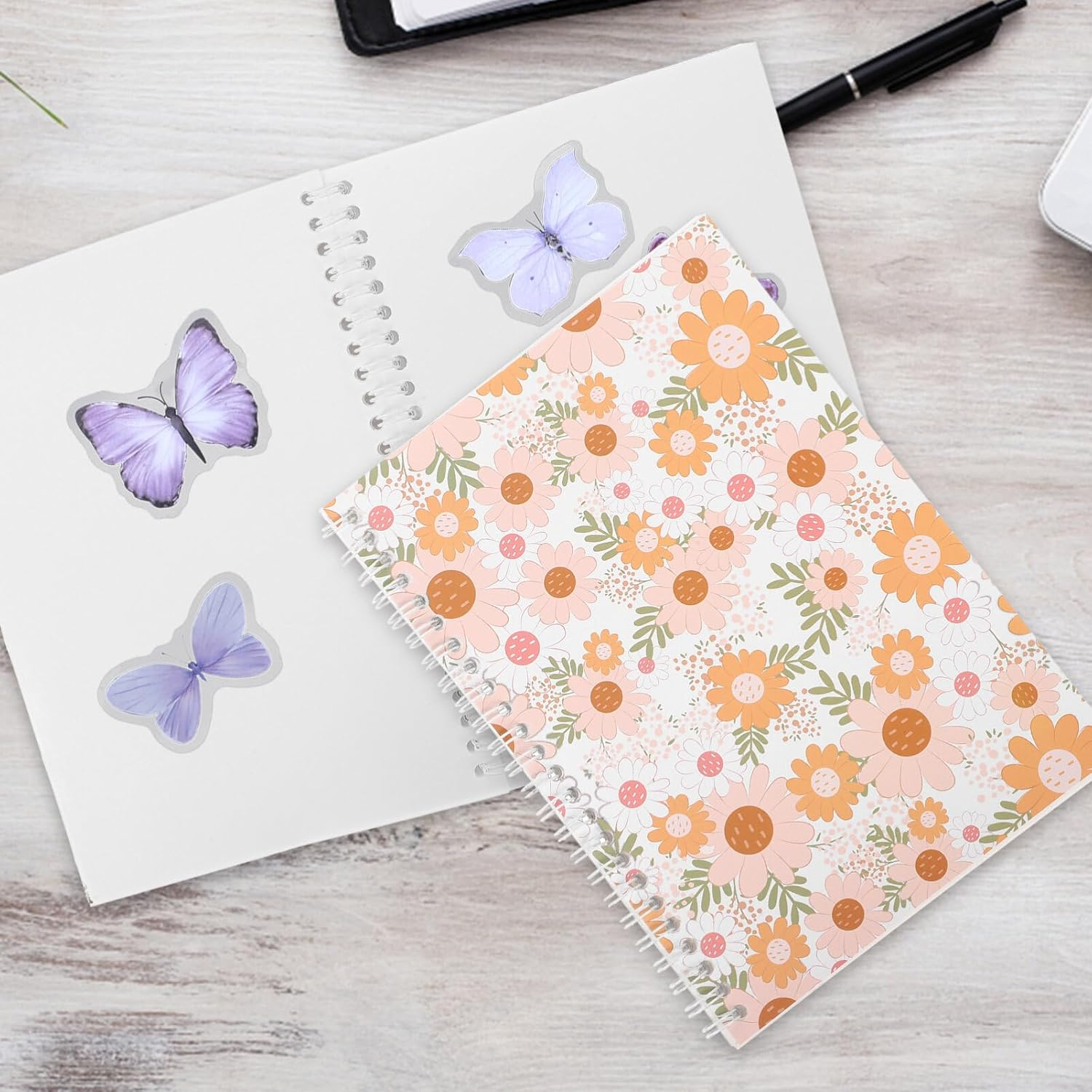 COHEALI Blank Sticker Book Collecting Album Reusable Stickers Storage Organizer Book Release Paper Sticker Keeper Organizer with 32 Sheets - Style 3 image number 3