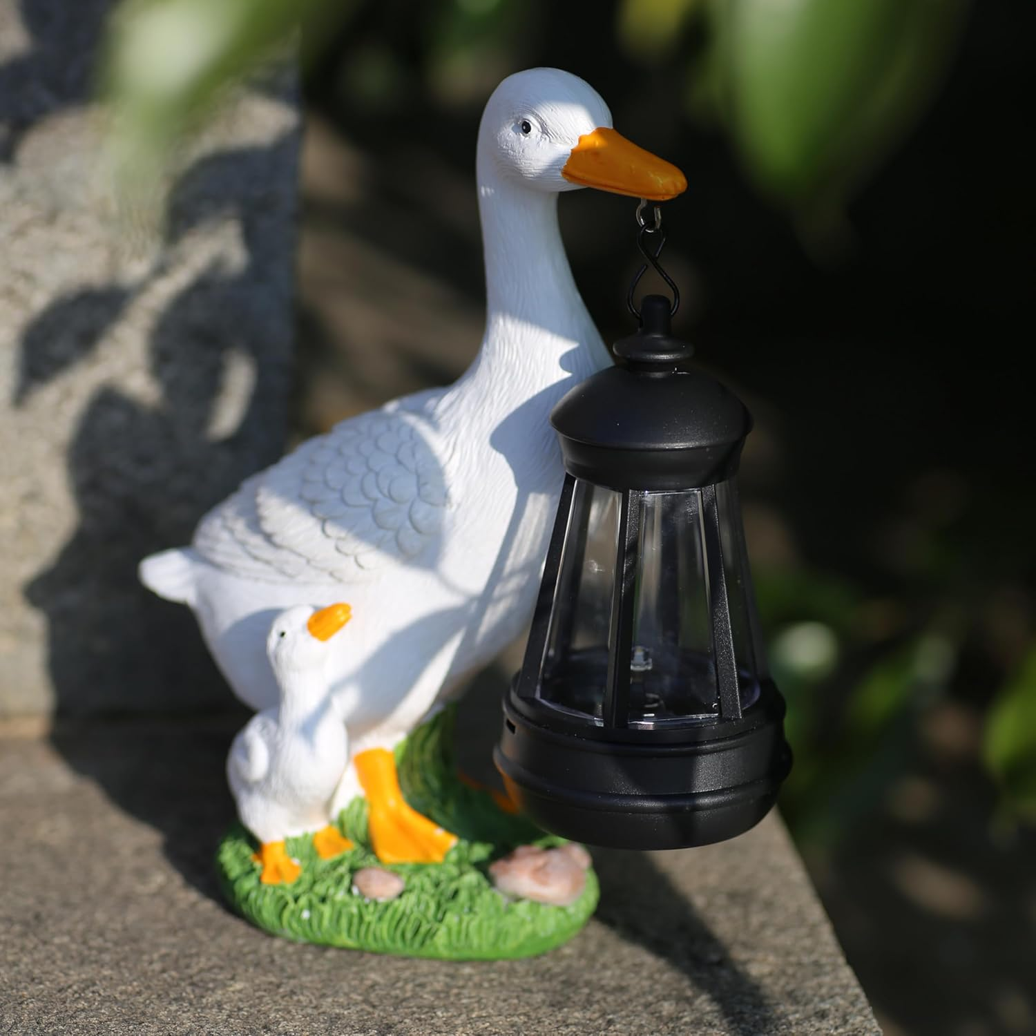 BRMM MIA Garden Statues Garden Ornaments Animaloutdoor Statues Standing Ducks Garden Animal Sculpture (Duck Lamp) image number 2