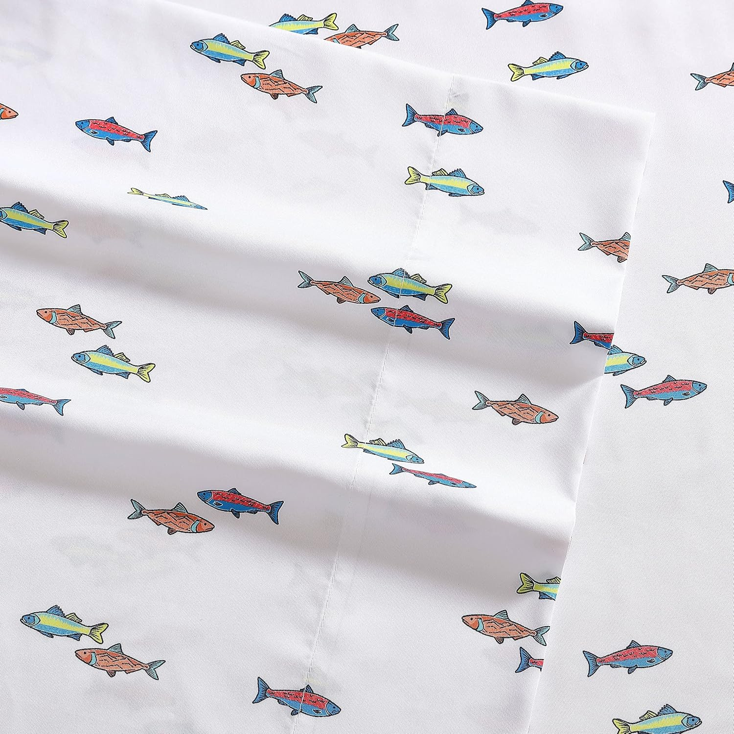 Eddie Bauer Kids - Queen Sheets, Stain Resistant Kids Bedding, Ideal for Toddler Bedding Set (Fish Lake White, Queen) image number 5