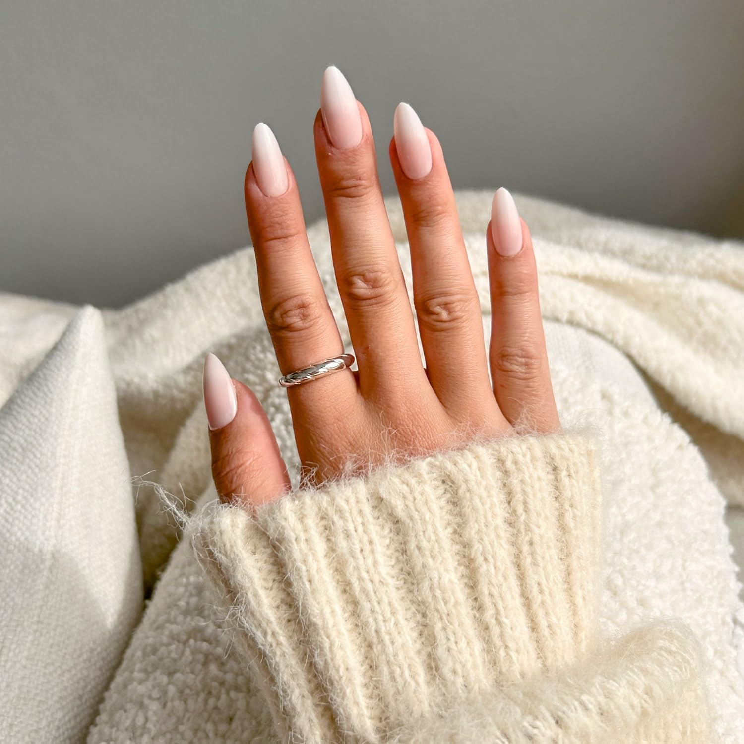 Nka Press on Nails Kit - 28 Premium Quality False Acrylic Fake Nail Set Includes Nail Glue Sticky Tabs Reusable Case -Ombre Pink Medium Almond Press on Nail -Pink Shine image number 3