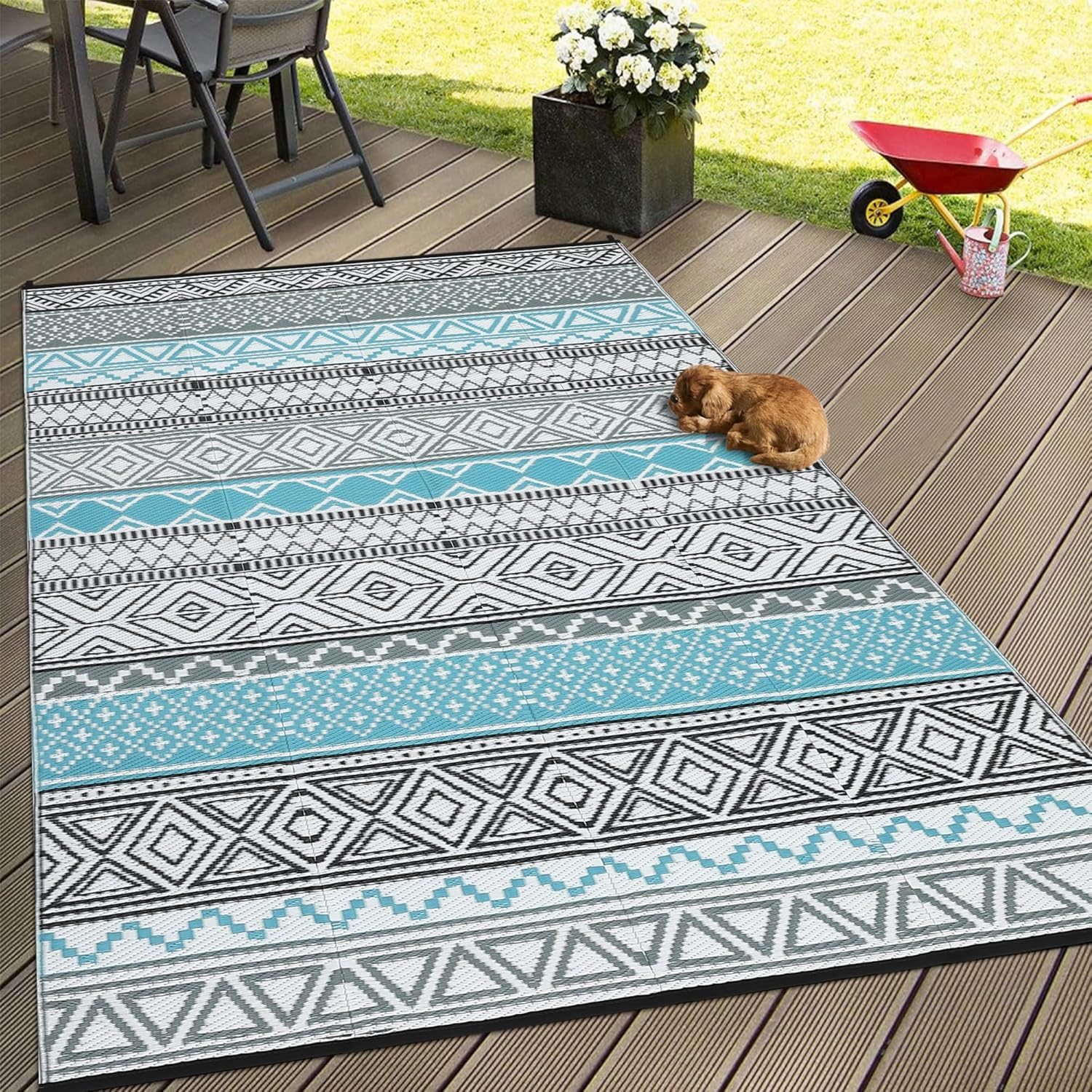 Lintimes Waterproof Outdoor Rug 8X10 Plastic Straw Reversible Rug Large Modern Geometric Floor Mat for Outdoors, UV Resistant Foldable Portable Carpet for RV, Deck, Picnic, Beach, Black & White