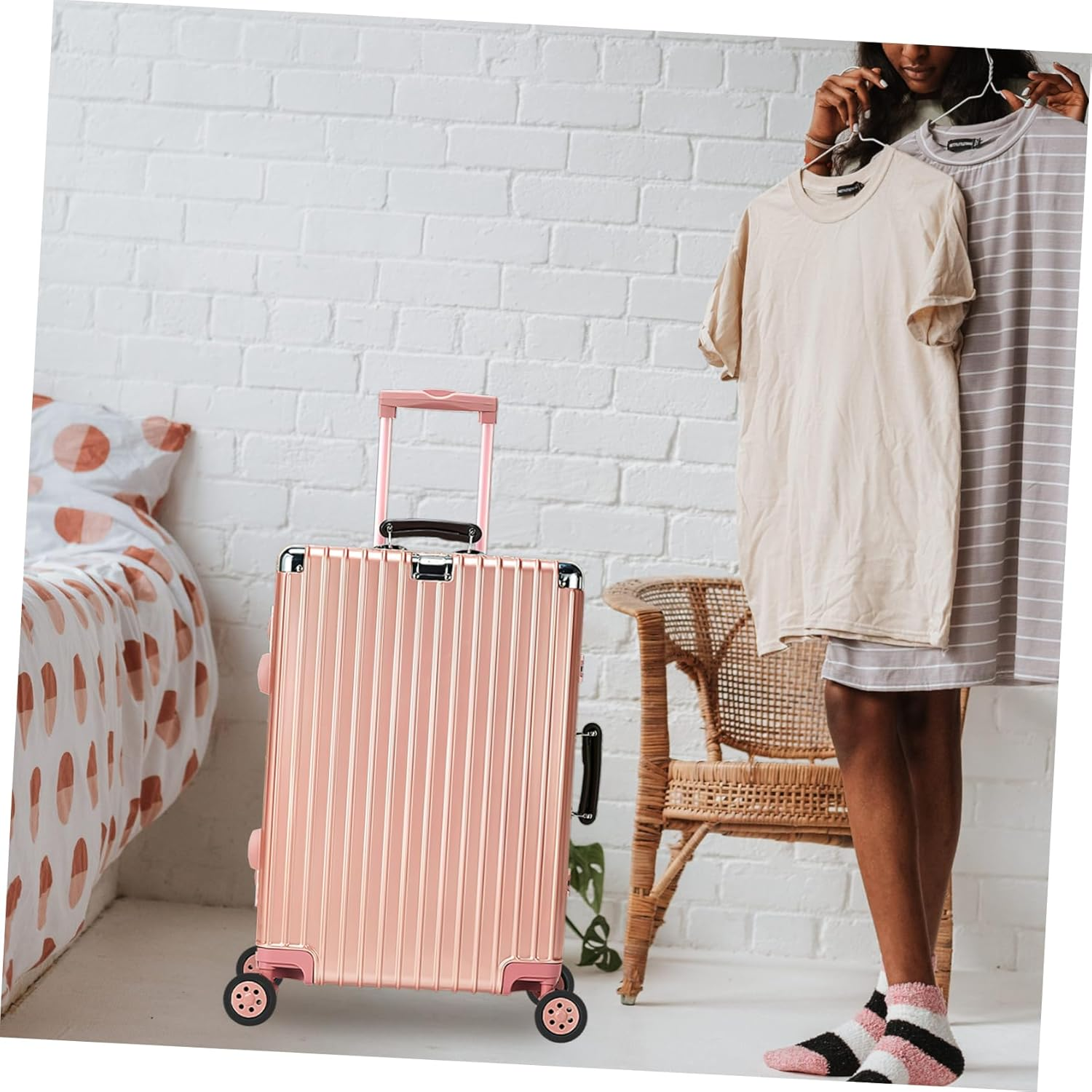 TOPPERFUN 8Pcs Rubber Luggage Wheel Protector Covers Suitcase Caster Noise Reduction Dark Color Set Travel Luggage Wheel Wraps Floor Protectors for Travel Suitcases image number 4