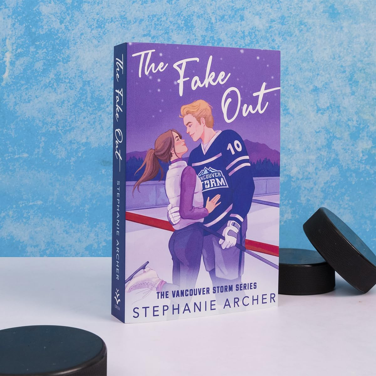 The Fake Out: a Fake Dating Hockey Romance (Vancouver Storm Book 2) image number 1