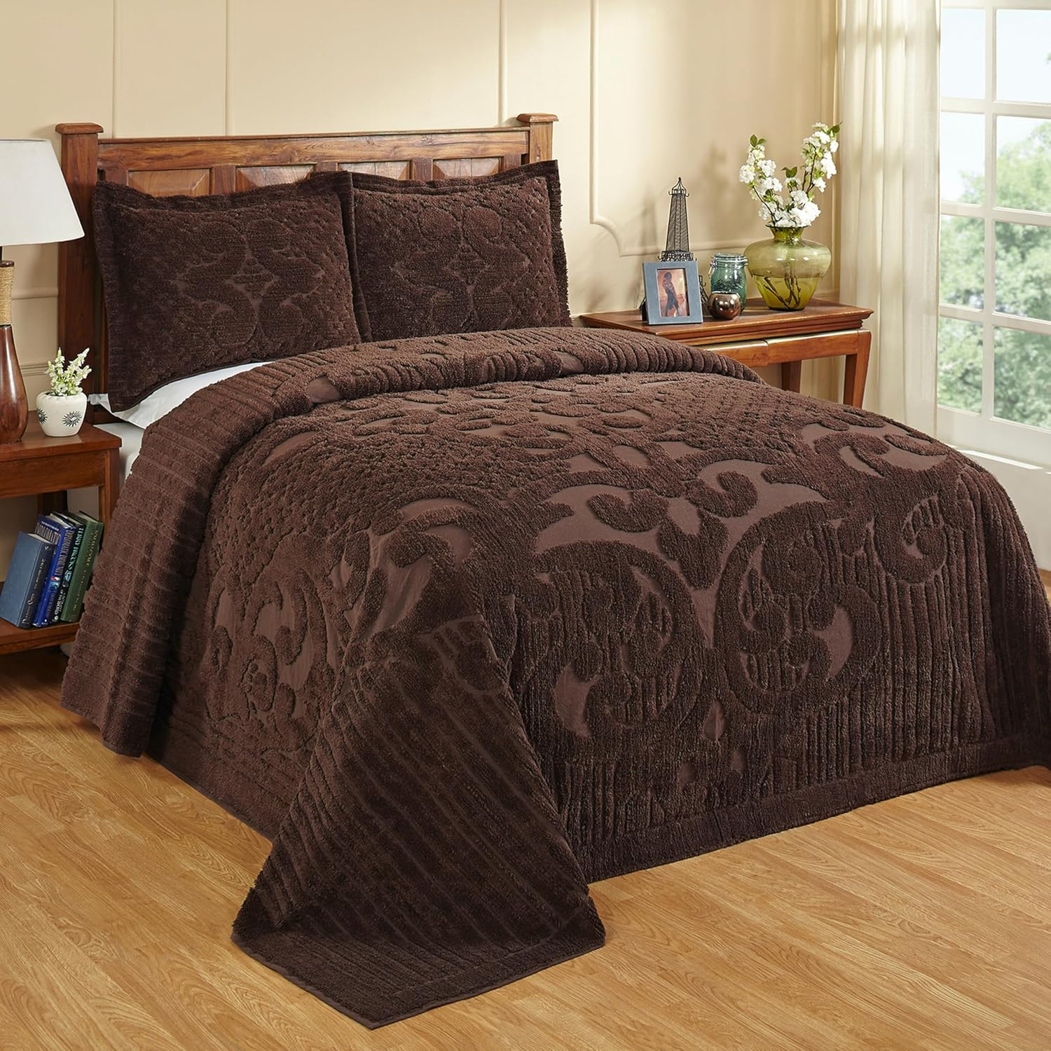 Better Trends Ashton Bedding Set Collection Is Super Soft and Light Weight in Medallion Design 100% Cotton Tufted Machine Washable Tumble Dry, King Bedspread, Chocolate image number 3