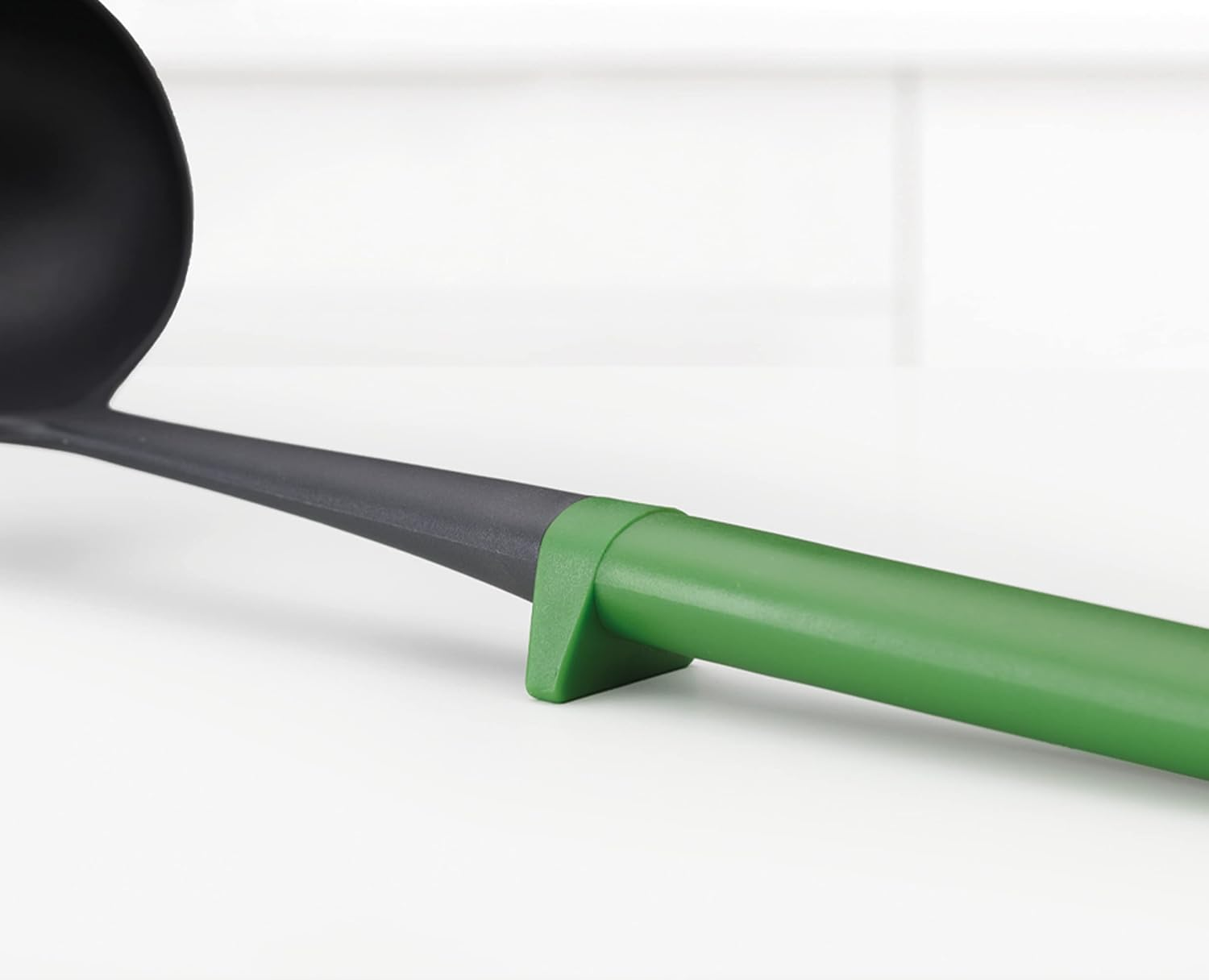 Joseph Joseph Duo 5-Piece Utensil Set with Integrated Tool Rest, Hygienic Cooking Kitchen Utensils Set for Use with Non-Stick Cookware, Opal image number 4