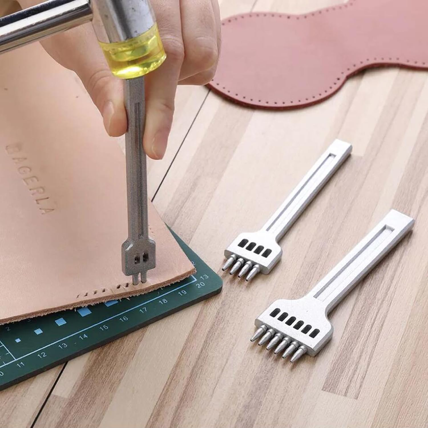 YUENTOEN 3Pcs round Hole Row Punch, 2/4/6 Prong Pricking Iron Stitching Cutter Tool Sewing Hole Leather Craft Tools 4Mm Spacing image number 1