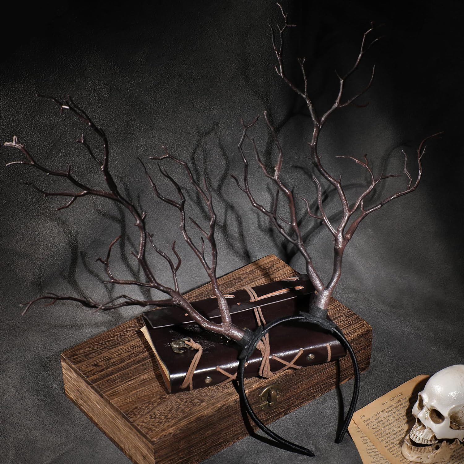 MOSTORY Tree Branch Antler Headband, Brown Woodland Costume Branch Headband, Rustic Large Forest Antler Headpiece for Adults, Halloween Renaissance Renfaire Cosplay Fantasy Photoshoot