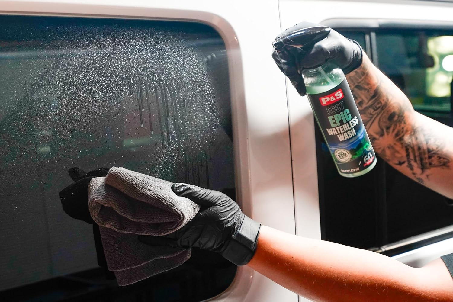 P&S Professional Detail Products - Epic Waterless Wash - Lubricants and Cleaning Agents Carefully Remove Soil without Water; Polymer Gloss Intensifier; Safe on Paint, Metal, & Glass (1 Pint) image number 4