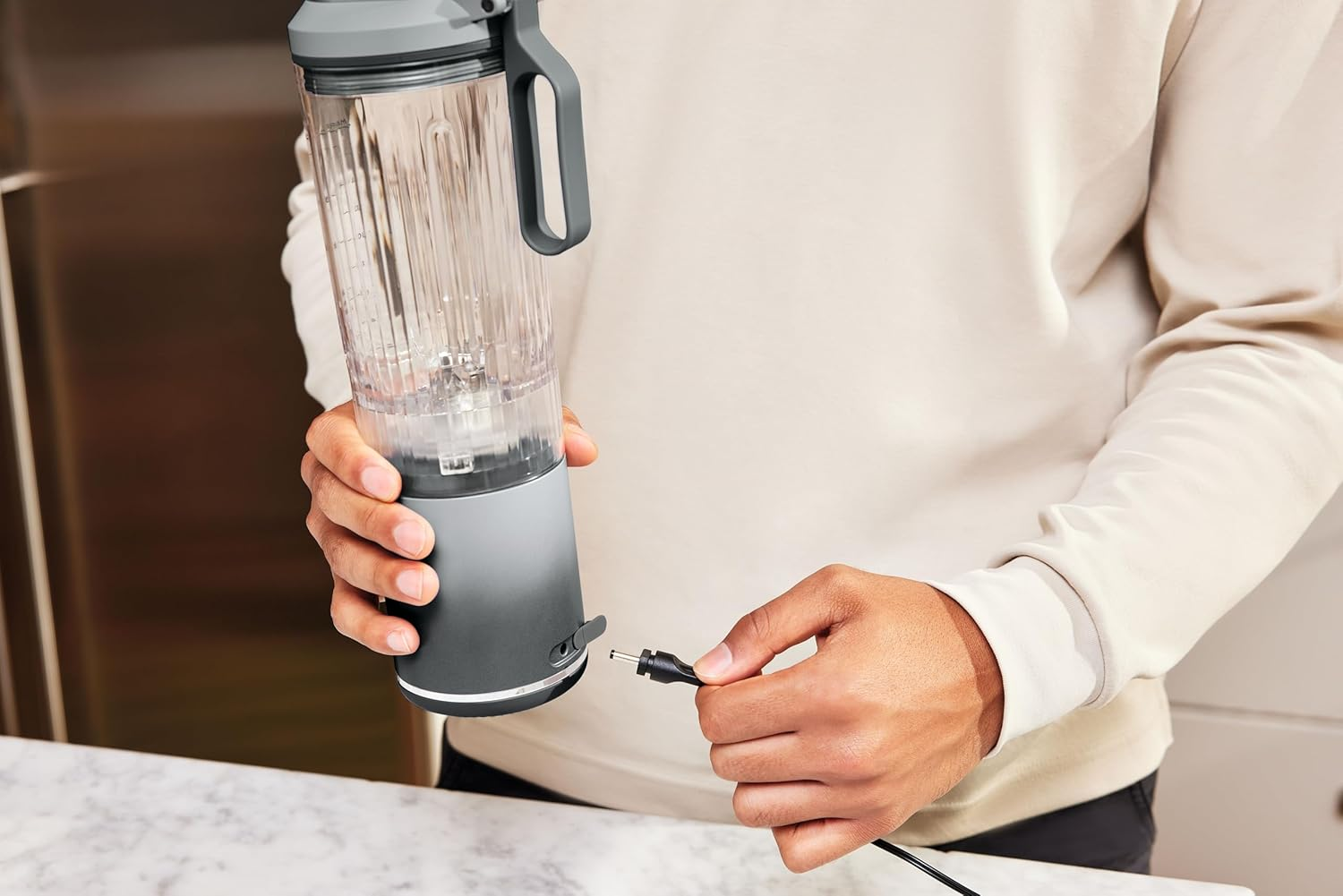 Ninja Blast Max Cordless Portable Blender, Platinum Silver image number 5