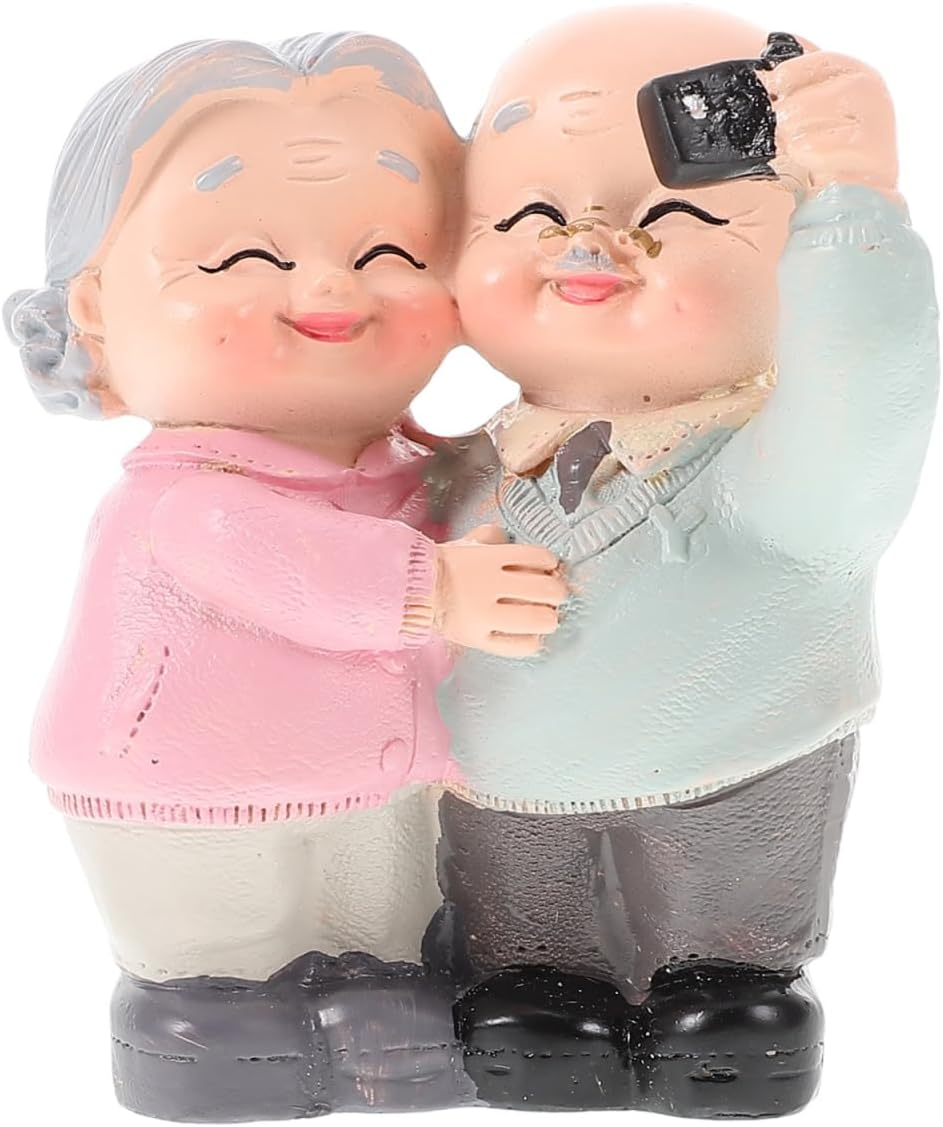 Veemoon Elderly Couple Figures Older Couple Figure Cake Figurines Grandparents Old Couples Figures Cake Grandma Grandpa Desktop Ornament for Valentines Day Anniversary Party Decoration image number 5