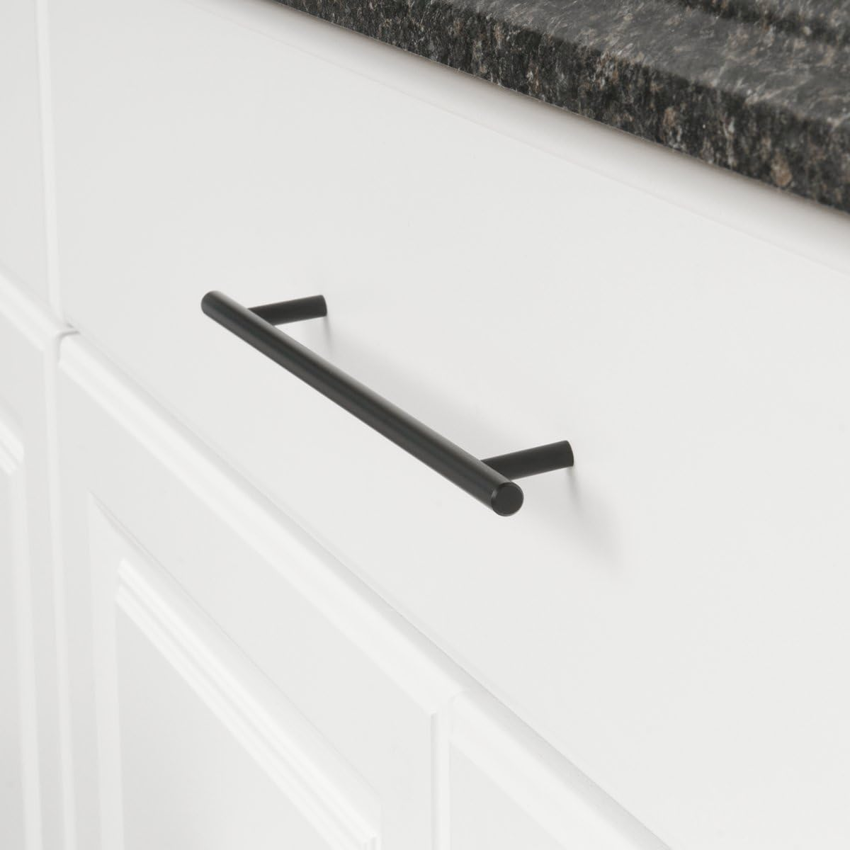 Amazon Basics Euro Bar Cabinet Handle (9.52Mm Diameter), 25.4Cm Length (19.05Cm Hole Center), Flat Black, 10-Pack
