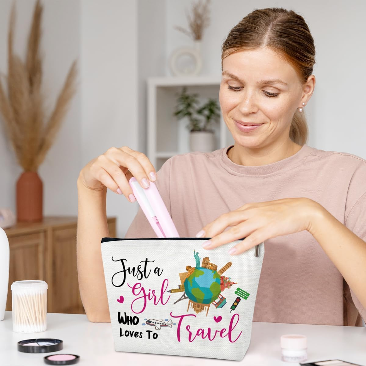 Ythuil Just a Girl Who Loves to Travel Makeup Bag, Travel Gifts for Women Female Her Girlfriend Best Friend Lover, Girls Trip Gifts Favors, Small Cosmetic Bag for Purse, Colorful