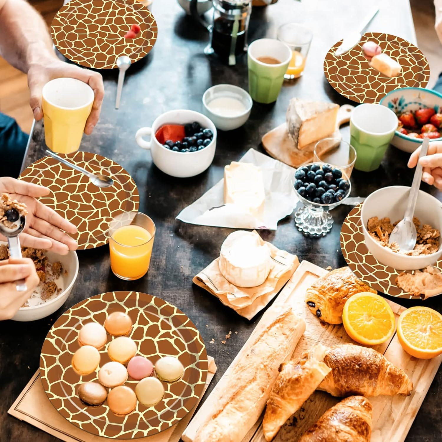 50PCS Giraffe Print Plates 9 Inch - Jungle Safari Party Supplies, Animal Print Food Trays for Birthday, Baby Shower, Jungle Party Decorations image number 4