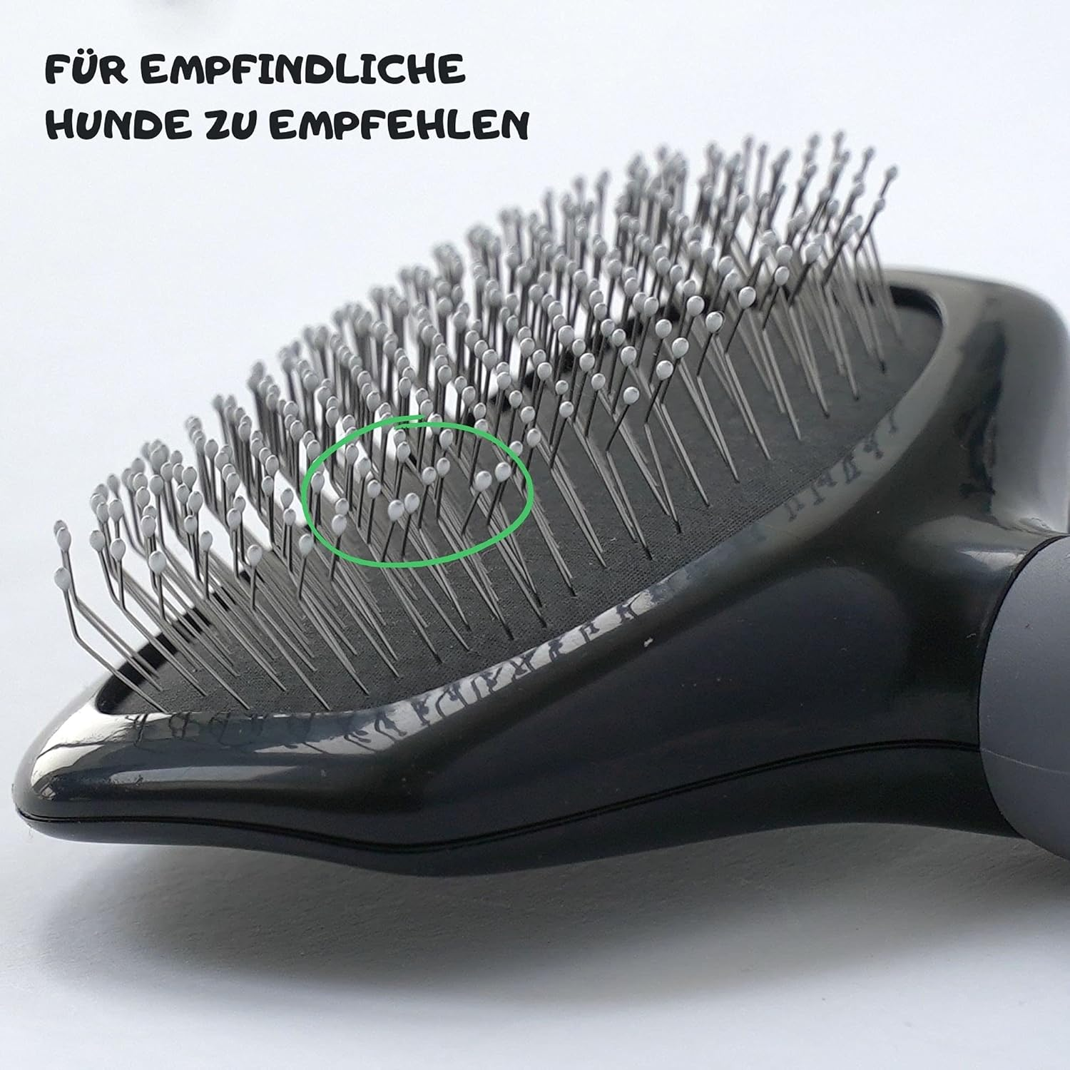 Moki Bear Soft Brush Dog Brush Poodle with Protective Nubs for Particularly Sensitive Animals I Ideal for Non-Hairy Dogs I Small image number 3