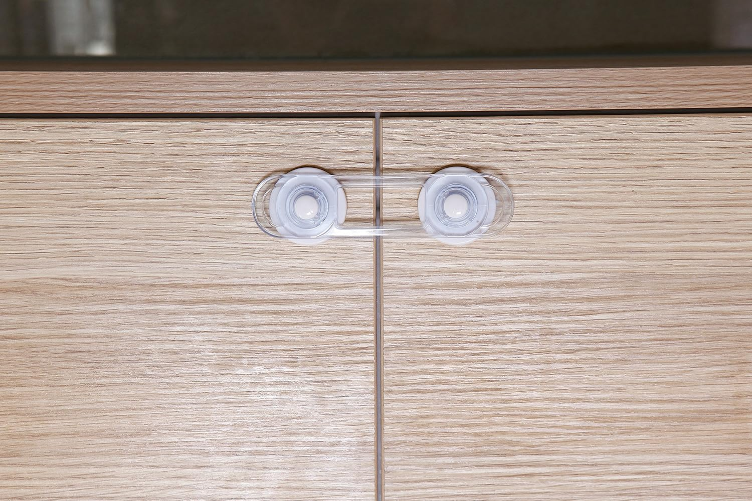 Dreambaby Mini Multi-Purpose Latches - Flexible Baby Safety Door Lock - Transparent - 5 Pack - Model F714 image number 5