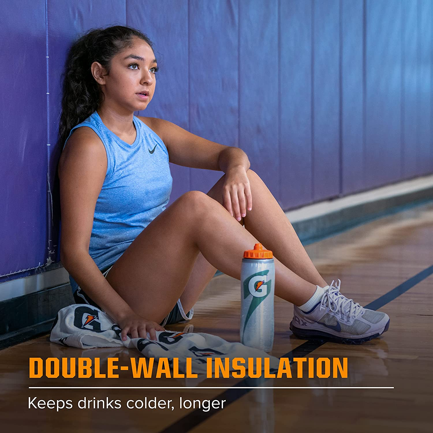 Gatorade Insulated Plastic Squeeze Bottle for Sports, Black, 30Oz - Red image number 6