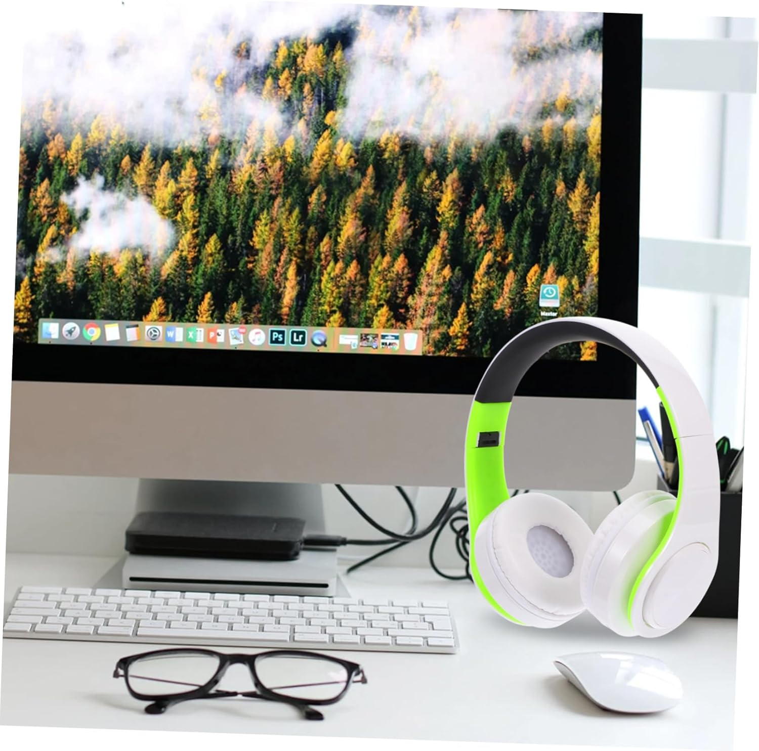 NOLITOY Wireless Headset Over-Ear Foldable Wireless Noise Canceling Headphones for Office and Sports, Compatible with Cellphones, Green and White image number 5