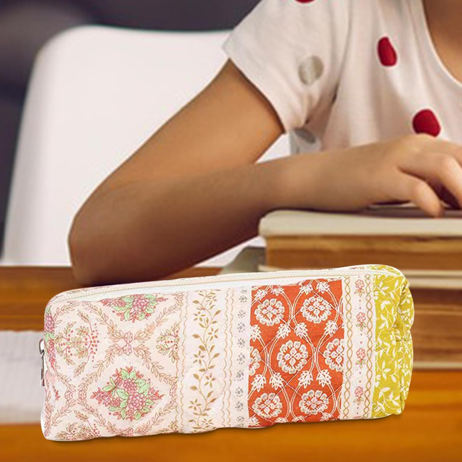 Toiletry Bag Set of 3, Floral Quilted Makeup Bag for Women, Large Capacity Aesthetic Floral Cosmetic Bags for Travel, Travel Skincare Cosmetic Organizer, Wash Organizer Pouch for Ladies Girls - B image number 5