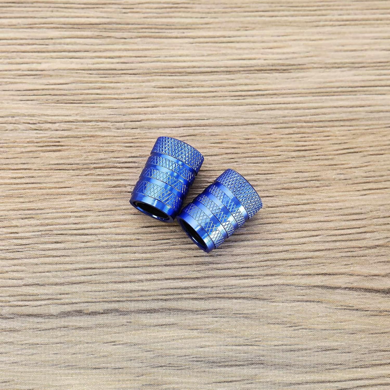 Ecsing 8PCS Tire Valve Stem Caps for Schrader Valves Aluminum Alloy Screw-On Easy Grip Dust-Proof Valve Cover for Car Motorcycle Bicycle Electric Vehicle Blue image number 4