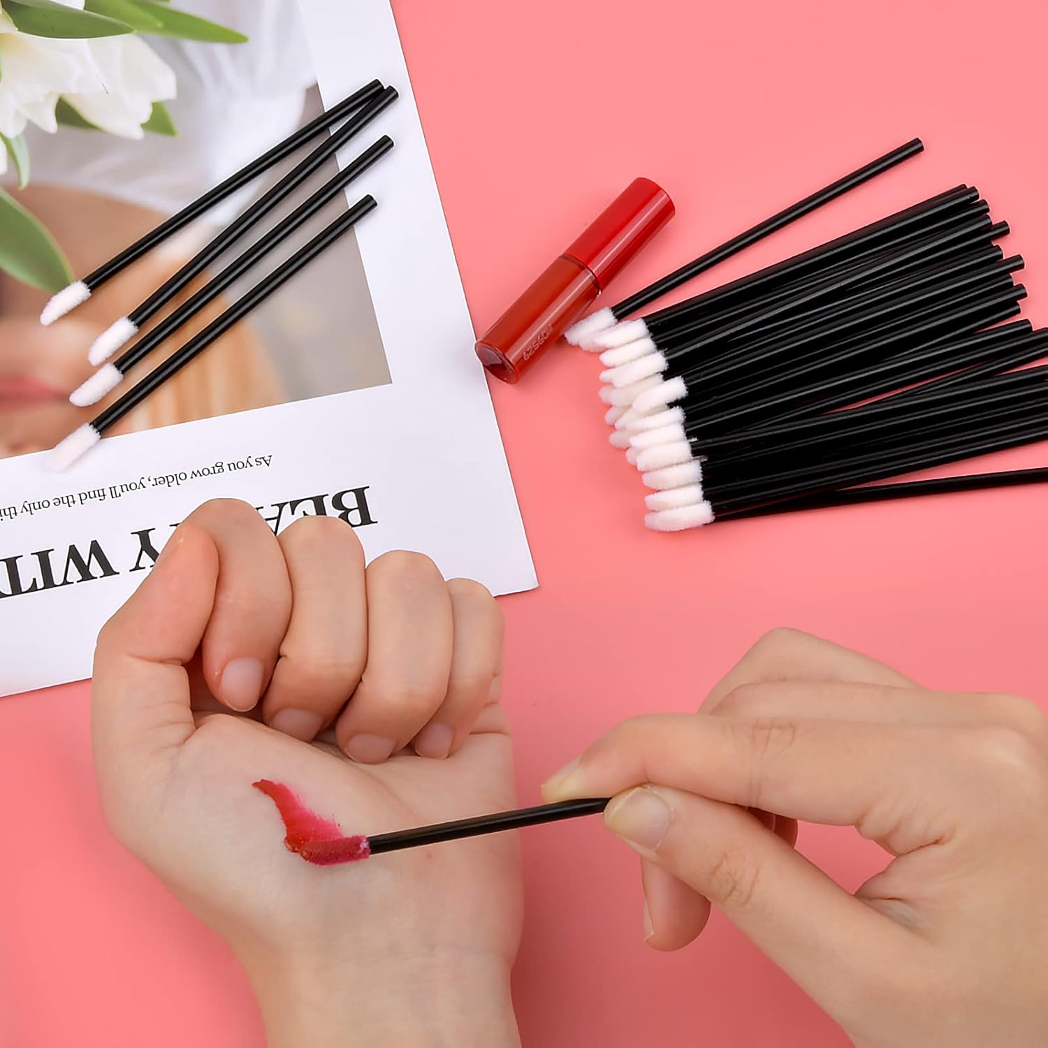 200Pcs Disposable Lip Brushes, Lipstick Makeup Brush, Disposable Lipstick Applicator, Lip Gloss Brush, Concealer Brush Applicator, Wands, Makeup Brush for Makeup Tool image number 2