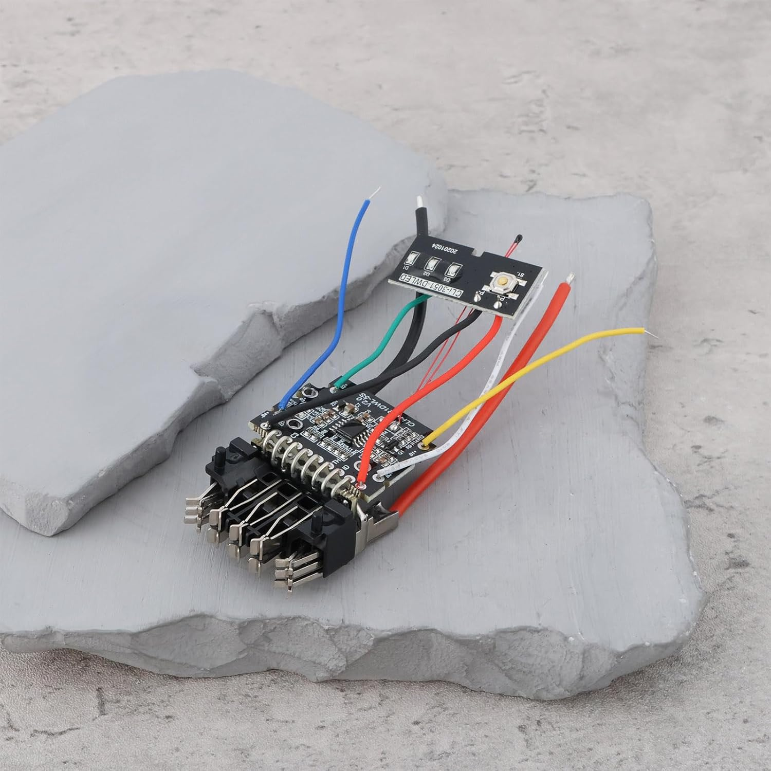 Emsea Power Tool Lithium Battery Protection Board Compatible with Dewalt 20V MAX DCB205 Battery image number 3