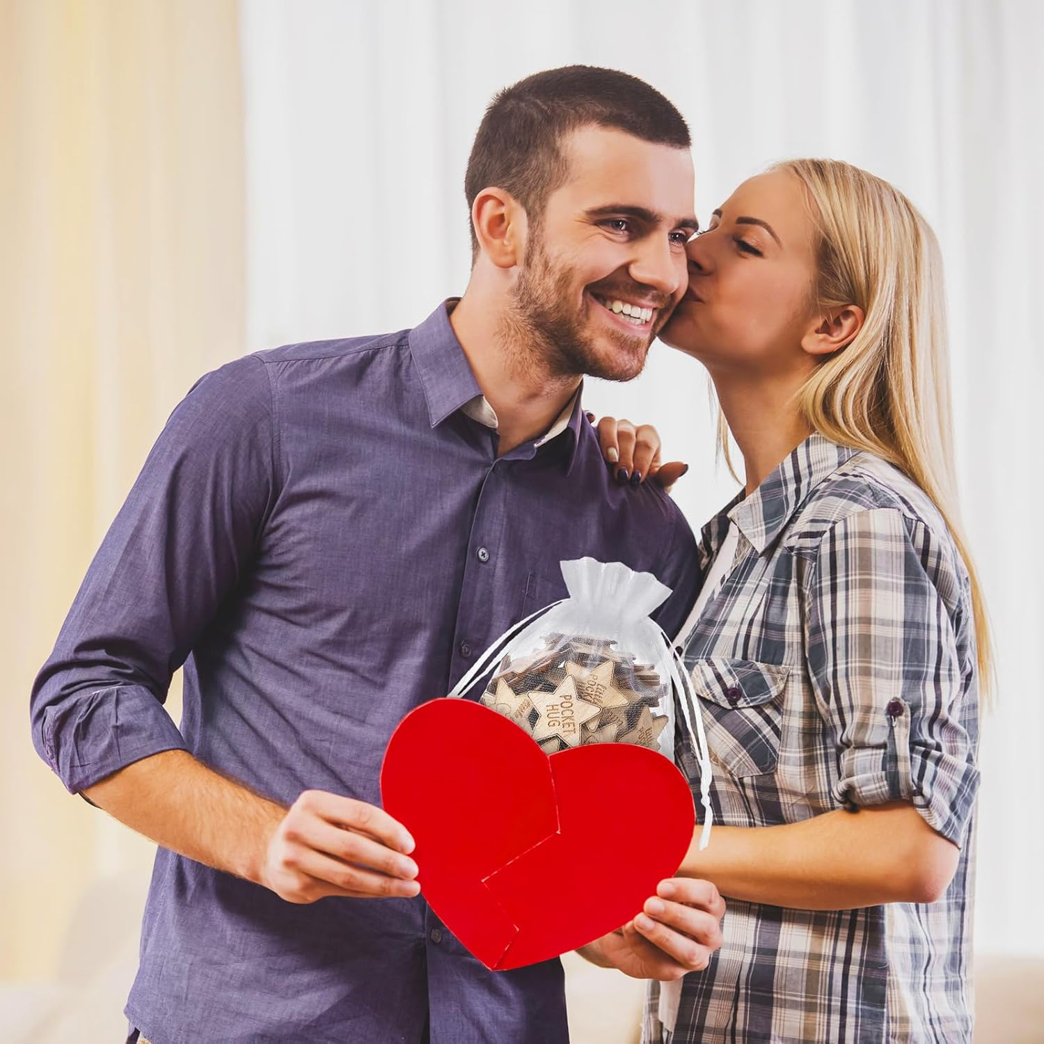 Croblissful 150 Pcs Wooden Pocket Hug Token Bulk with 3 Pcs Organza Bags Remembrance Little Heart Star round Pocket Hug Keepsake for Family Birthday Celebration of Life Funeral Love Gifts (Star) - Star image number 4