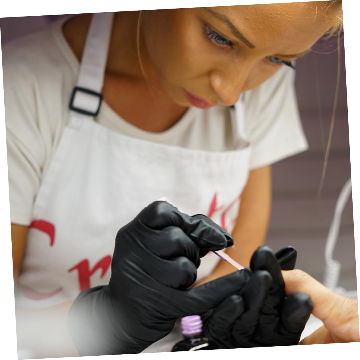 AUTSUPPL 50 Pcs Nail Art Orange Wood Sticks Cuticle Pushers for Dead Skin Removal and Nail Cleaning Professional Manicure Tool for Home and Salon Use image number 2