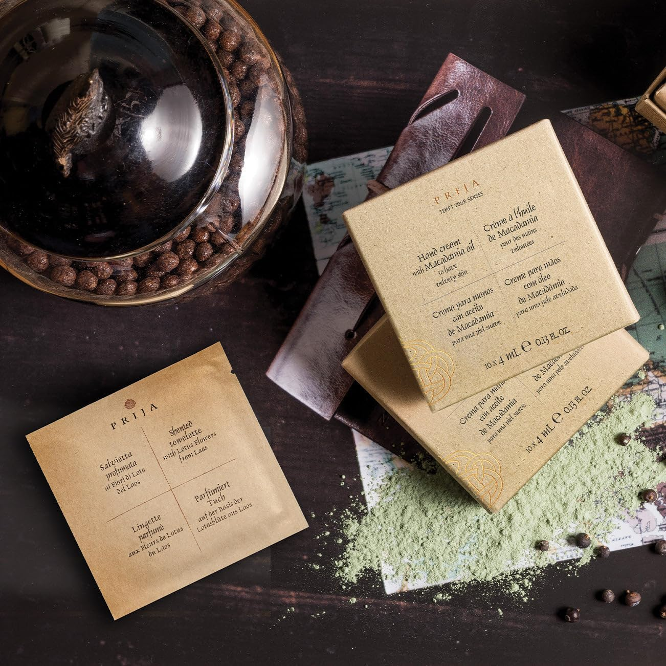 Prija Energising Towelettes Gift Pack for Sanitasing and Moisturising Hands, Luxurious Travel Wet Wipes with Lotus Flower, Premium Natural Viscose Wipes in Gift Box 10 X 4Ml image number 4