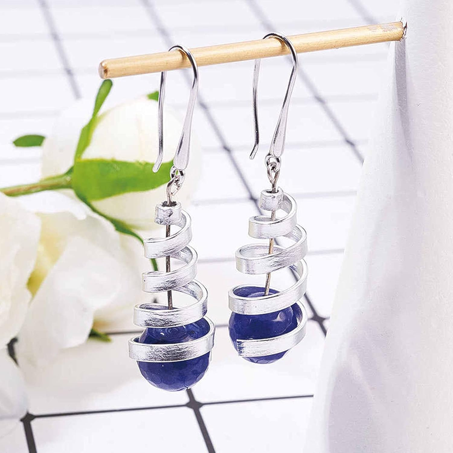 Cinvo 3 Rolls Flat Craft Wire Jewelry Wire Flexible Aluminium Wire Tarnish Resistant for Bezel Sculpting DIY Jewelry Craft Making (1Mm Thickness, 3Mm Width, Silver, Gold, Rose Gold) image number 1