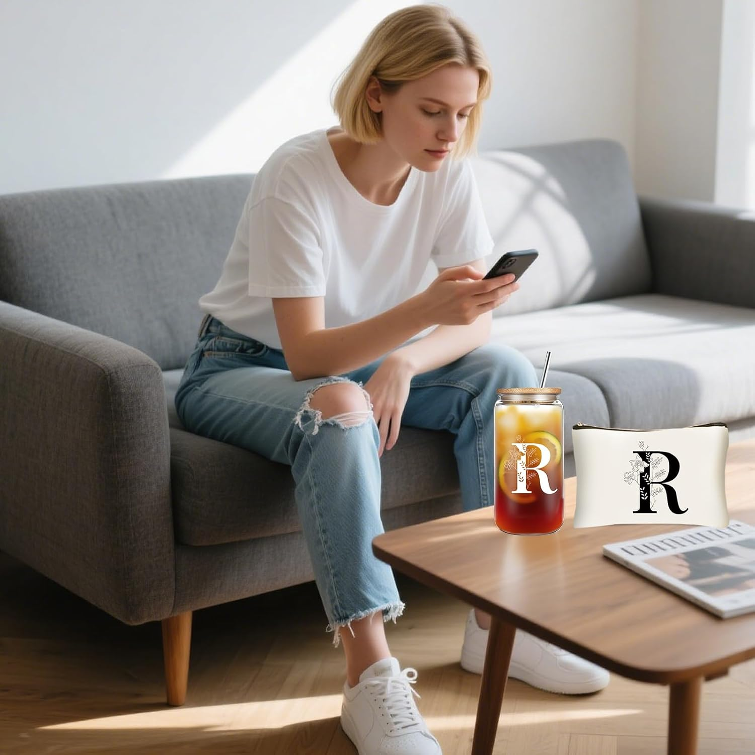 DHQH Personalized Initial Glass Cup with Lids and Straws, Monogrammed Gifts Box Included Ice Coffee Cup Makeup Bag for Her, Christmas Birthday Gifts for Women, R image number 1