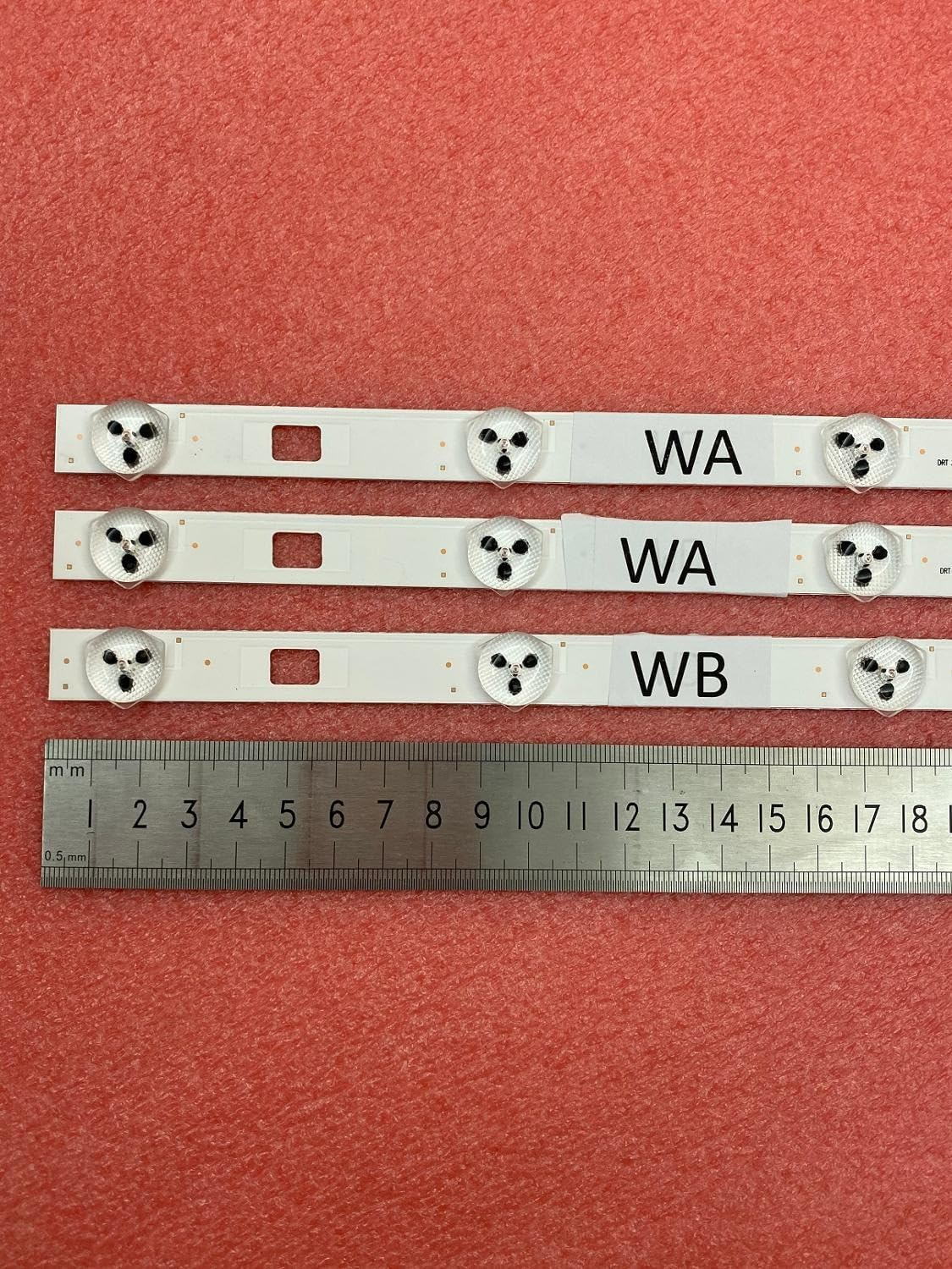 3Pcs LED Backlight Compatible with Sony KDL-32R415B KDL-32R433B 32R435B KDL-32R410B 32R420B KDL-32R430B Compatible with LG INNOTEK 32INCH WXGA NDSOEM WA WB (Color : Kit 3Pcs for 1 TV)