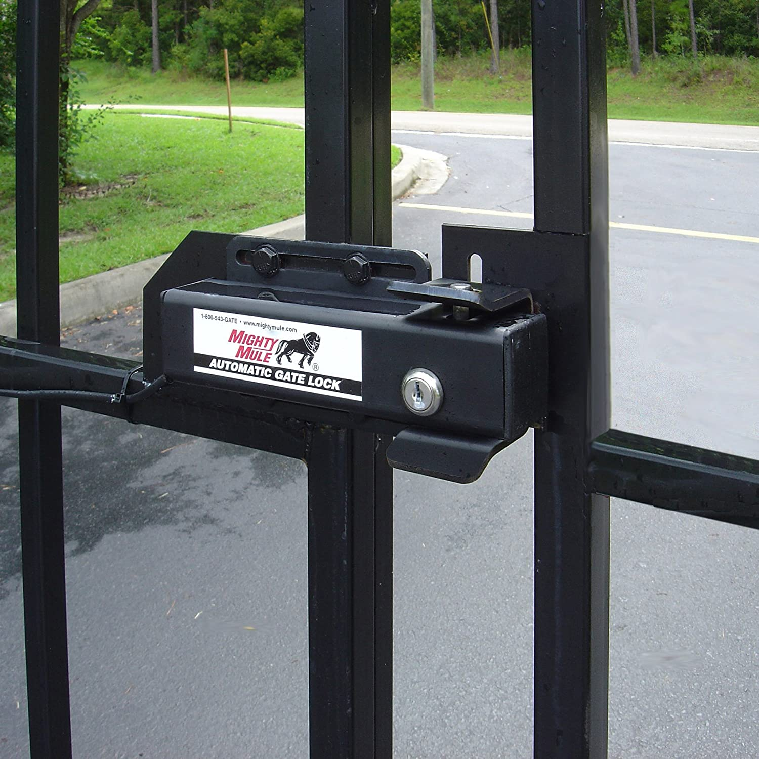 Mighty Mule Automatic Gate Lock (FM143) for Automatic Gate Openers, Black image number 2