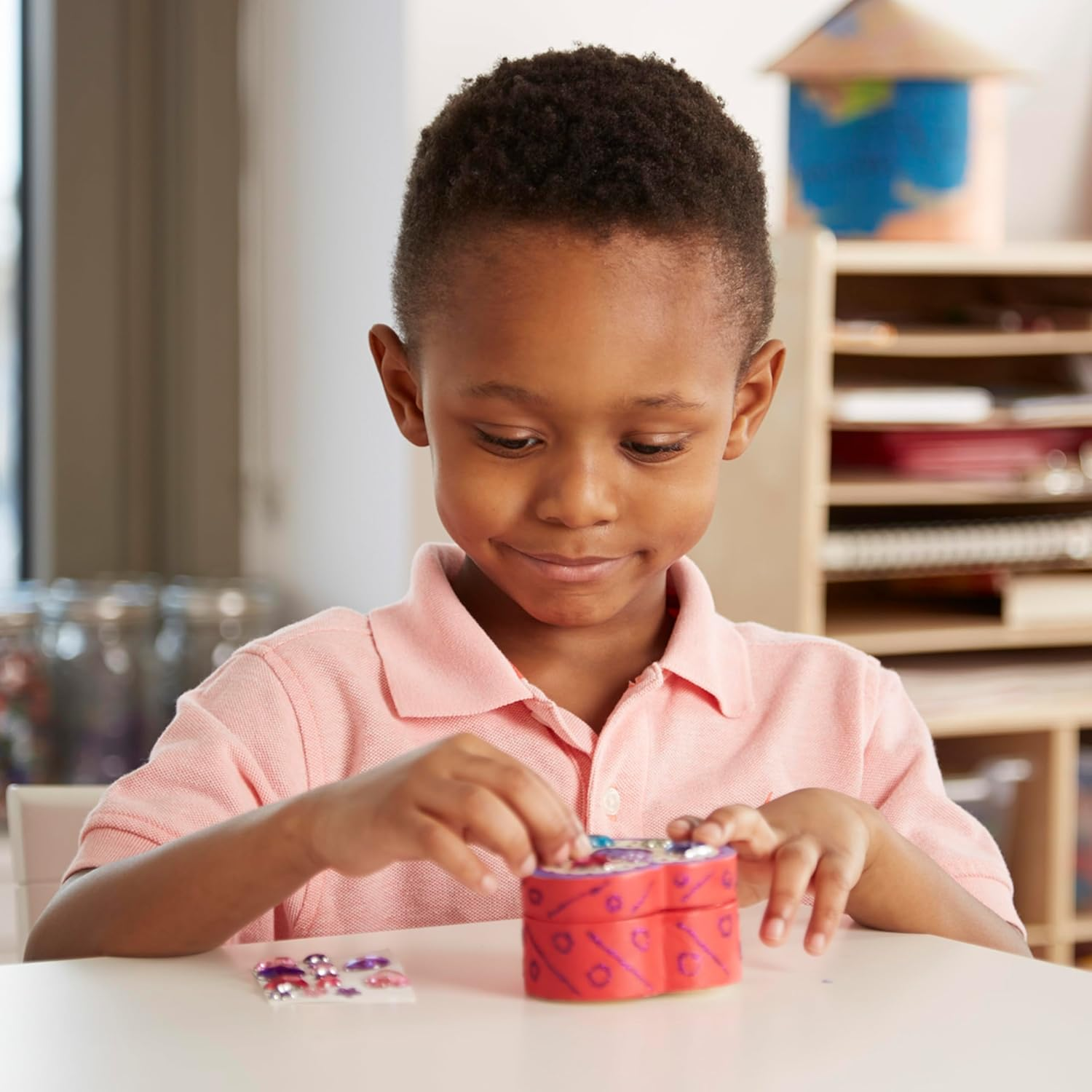 Melissa & Doug Created by Me! Wooden Heart Box Craft Kit for Kids Age 4+ &ndash; Paint & Decorate Keepsake Box