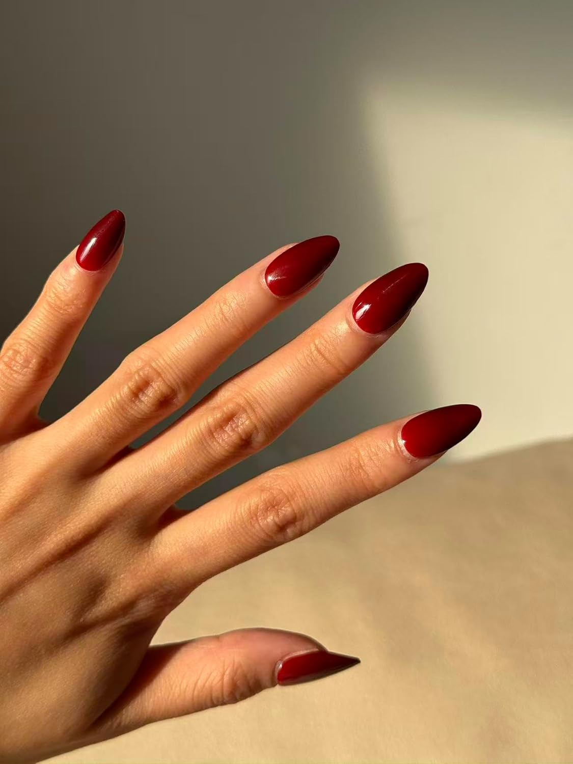 Sandanfine Press on Fake Nails, Red Almond Nails, Almond Fake Nails 24 Pieces Including Various Sizes image number 2