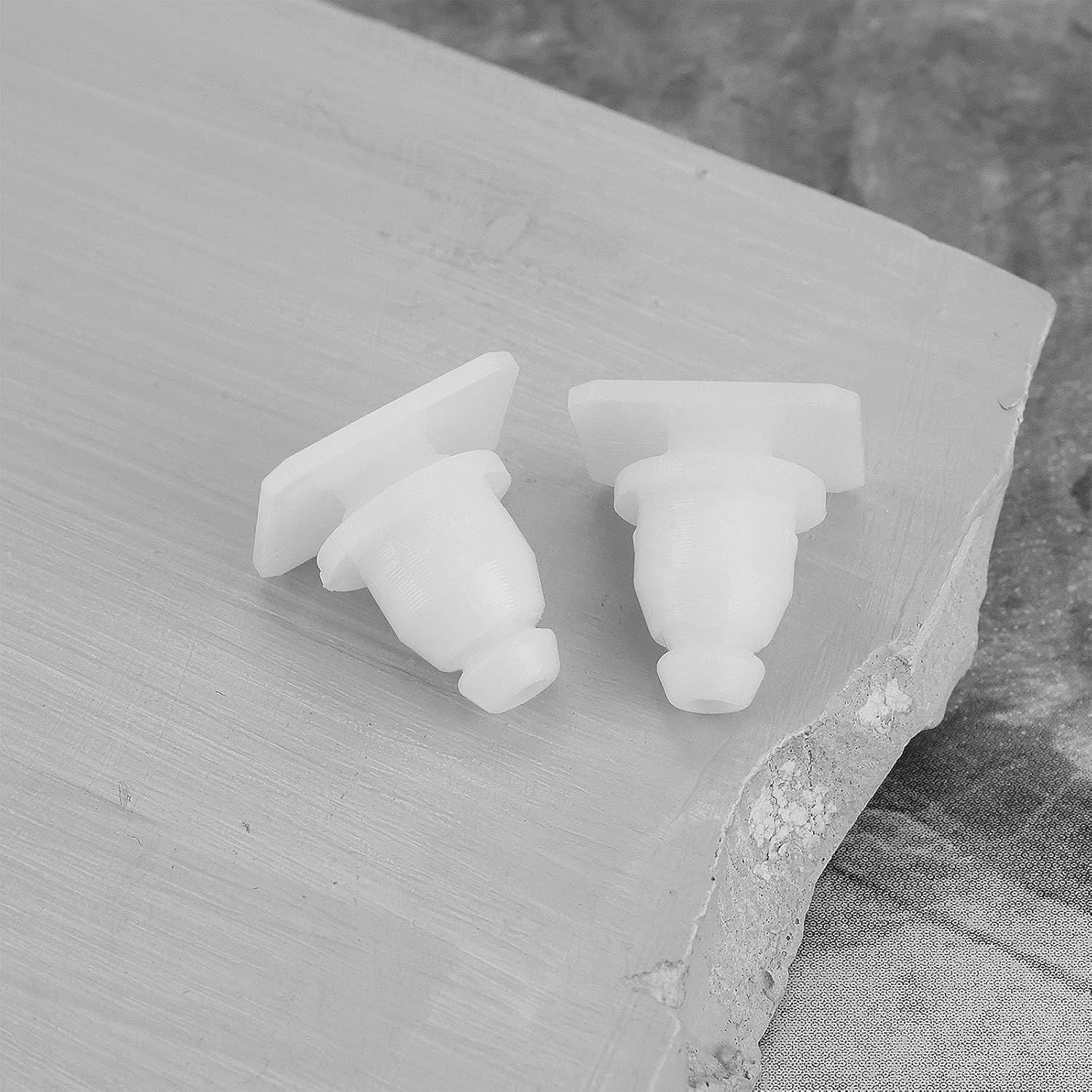 Ecsing 20 Pcs Door Sill Fixing Clip 0019976535 Compatible with Mercedes Door Sill Trim Ensuring Stable Fixation and Vehicle Interior Protection image number 4