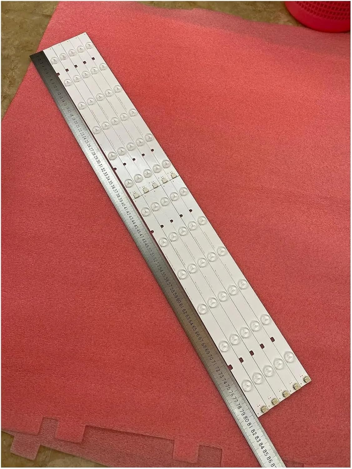 LED Backlight Strips 12LED for To.Shi/Ba TV 40L2400D SVT400A94-REV03-R L image number 2