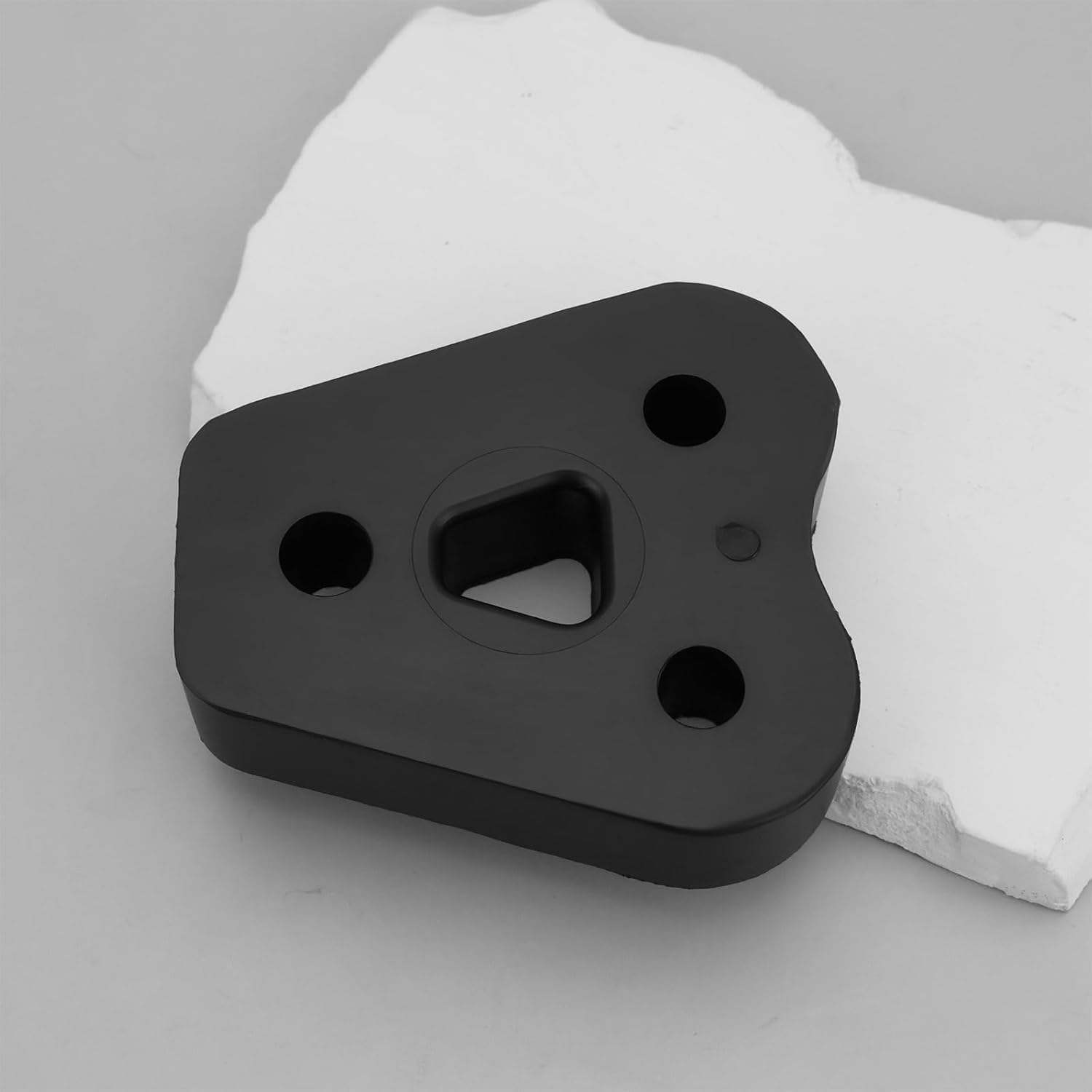 2Pcs Exhaust Muffler Hanger Rubber 1577A018/ MB431175 Compatible with Mitsubishi Pajero V36V MK2 2.8D image number 2