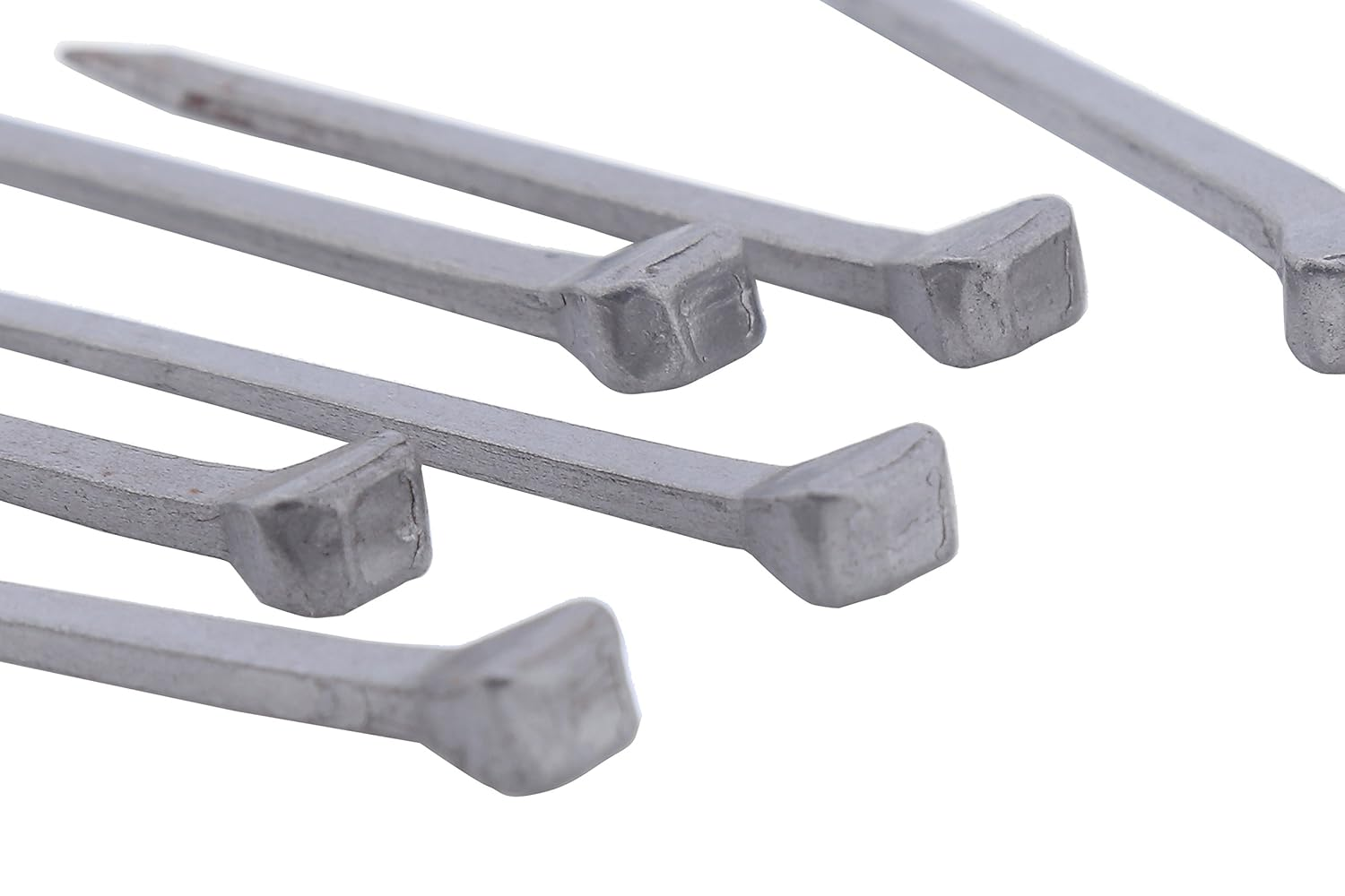 Steel 2 Inch Horseshoe Nails Box of 100 image number 1