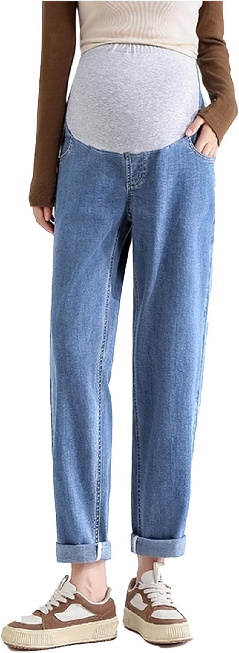 Dad Style Maternity Jeans with Adjustable Belt - Slimming Trousers, Short Size, Pockets and Comfort for Casual Look in Pregnancy