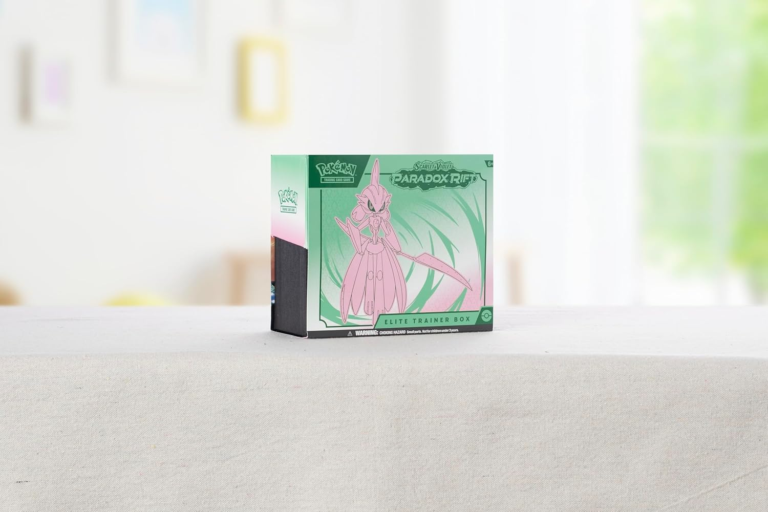 Pok&eacute;mon TCG: Scarlet & Violet&mdash;Temporal Forces Elite Trainer Box &ndash; Walking Wake (1 Full-Art Flutter Mane Promo Card, 9 Boosters & Premium Accessories) image number 4