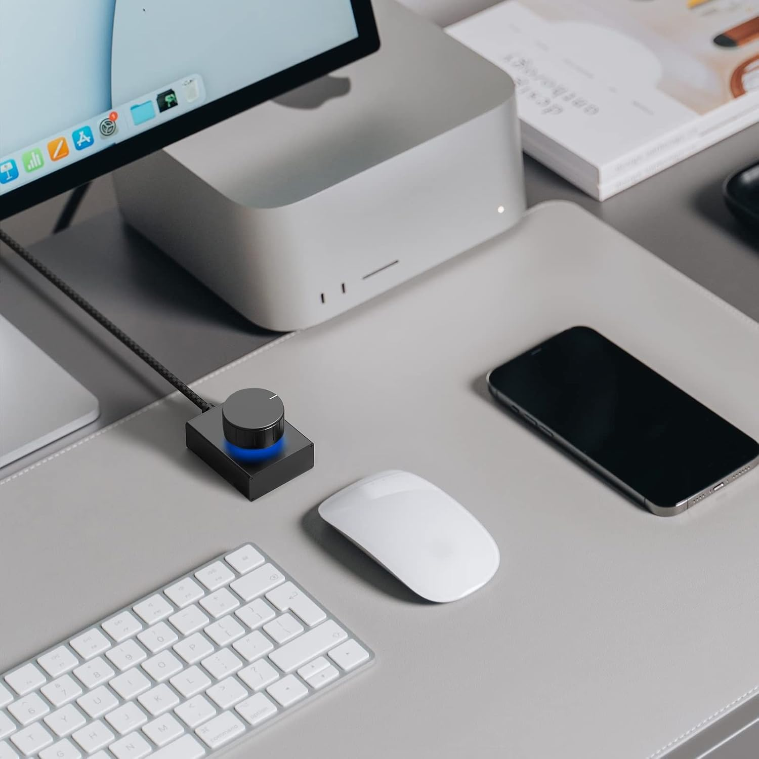 Geekria Volume Control Knob with Rotate Volume Adjustment & One Key Mute Function, Pc/Phone Remote Audio Control Adapter, Support Win 7, 8, 10, MAC, Android, USB or USB-C (Black) image number 4