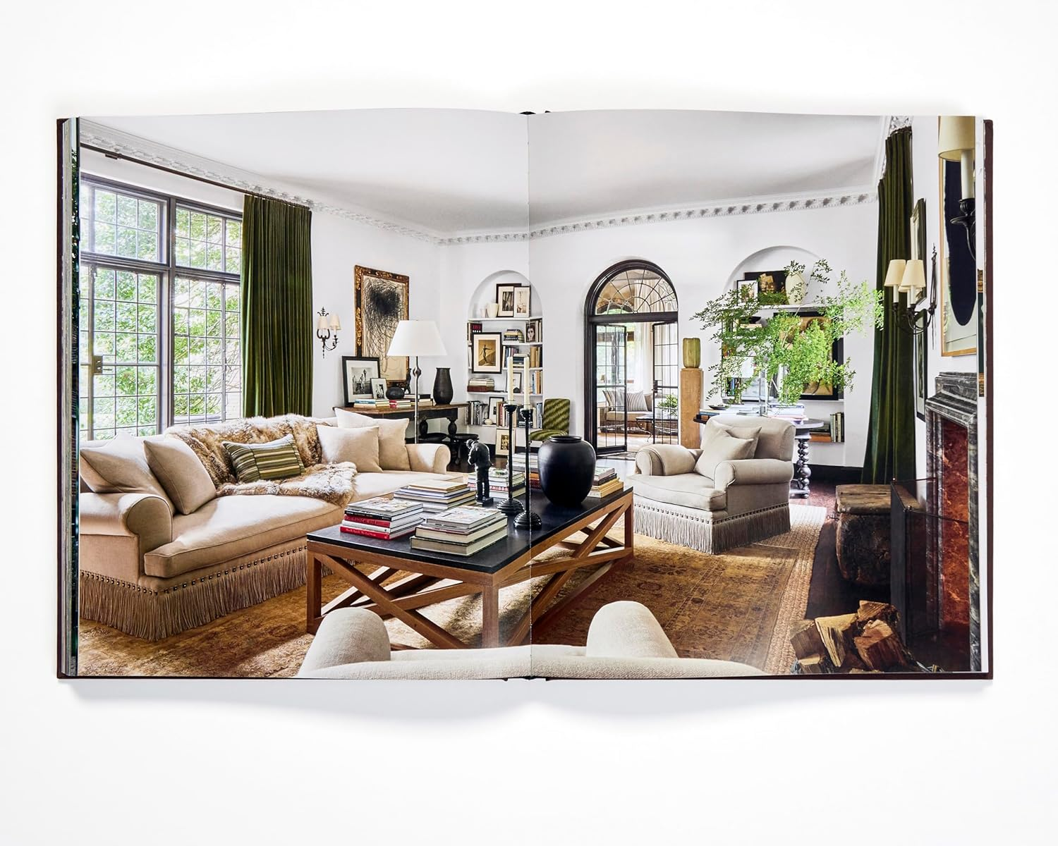 Alfredo Paredes at Home image number 2